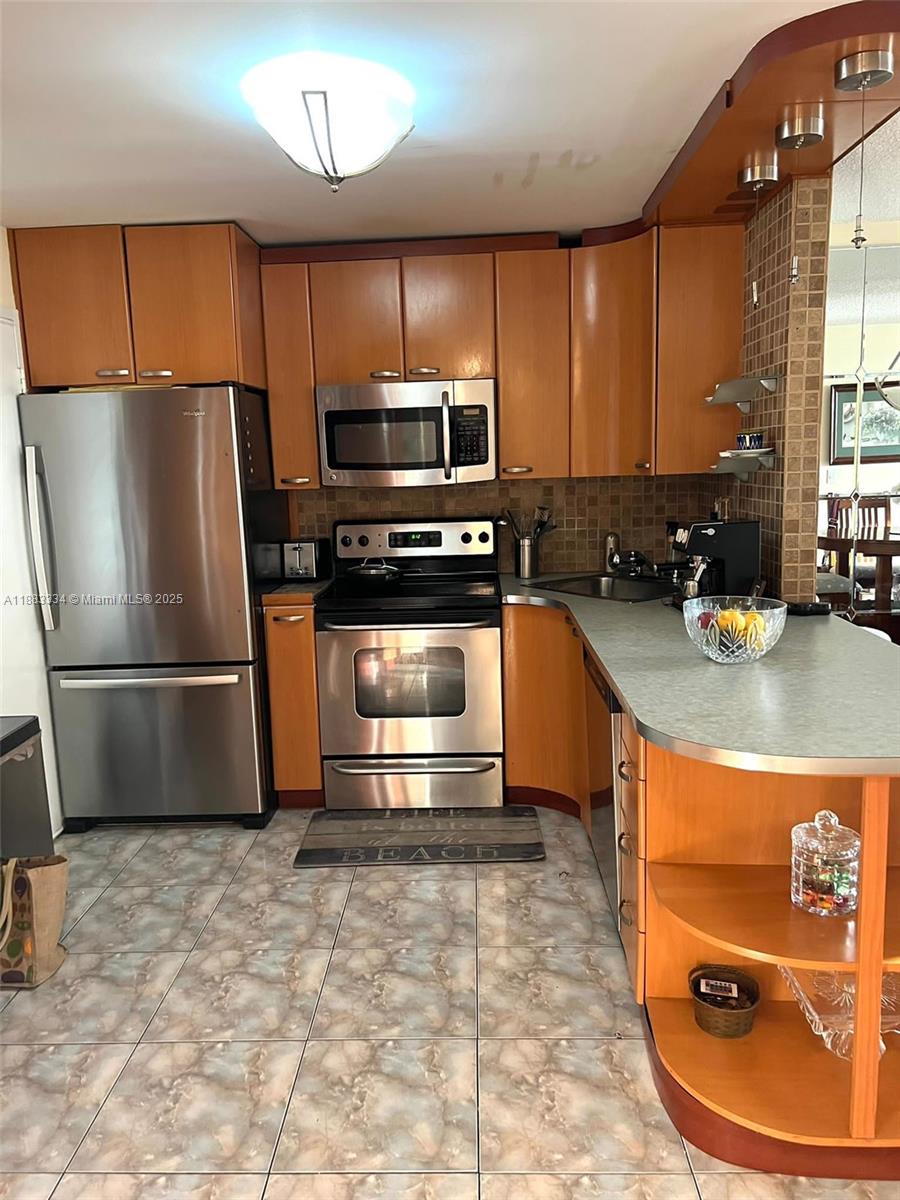 Photo of 1600 Ocean Dr  #3D, Hollywood, Florida, 33019 - 
