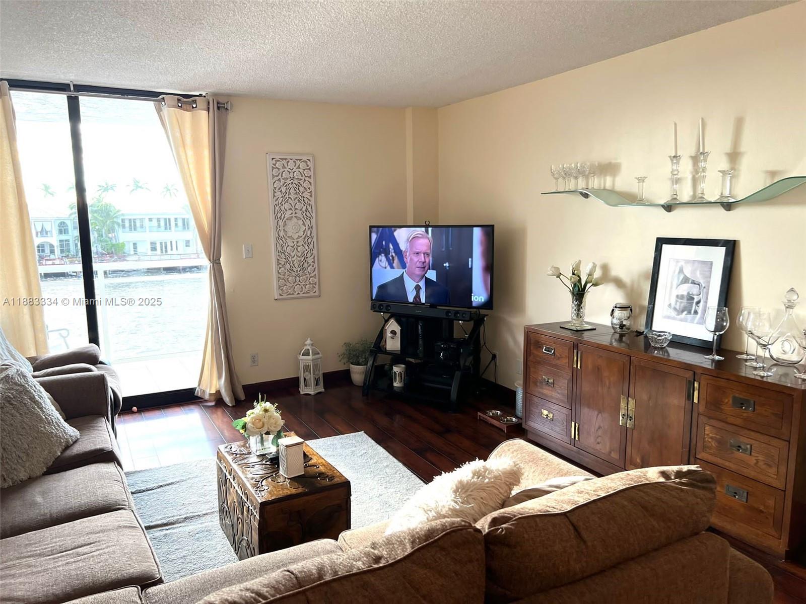Photo of 1600 Ocean Dr  #3D, Hollywood, Florida, 33019 - 