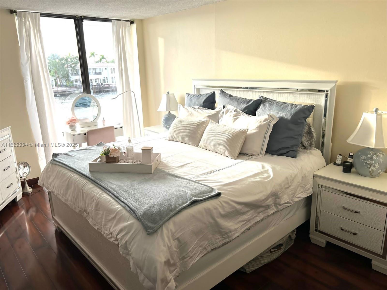 Photo of 1600 Ocean Dr  #3D, Hollywood, Florida, 33019 - 