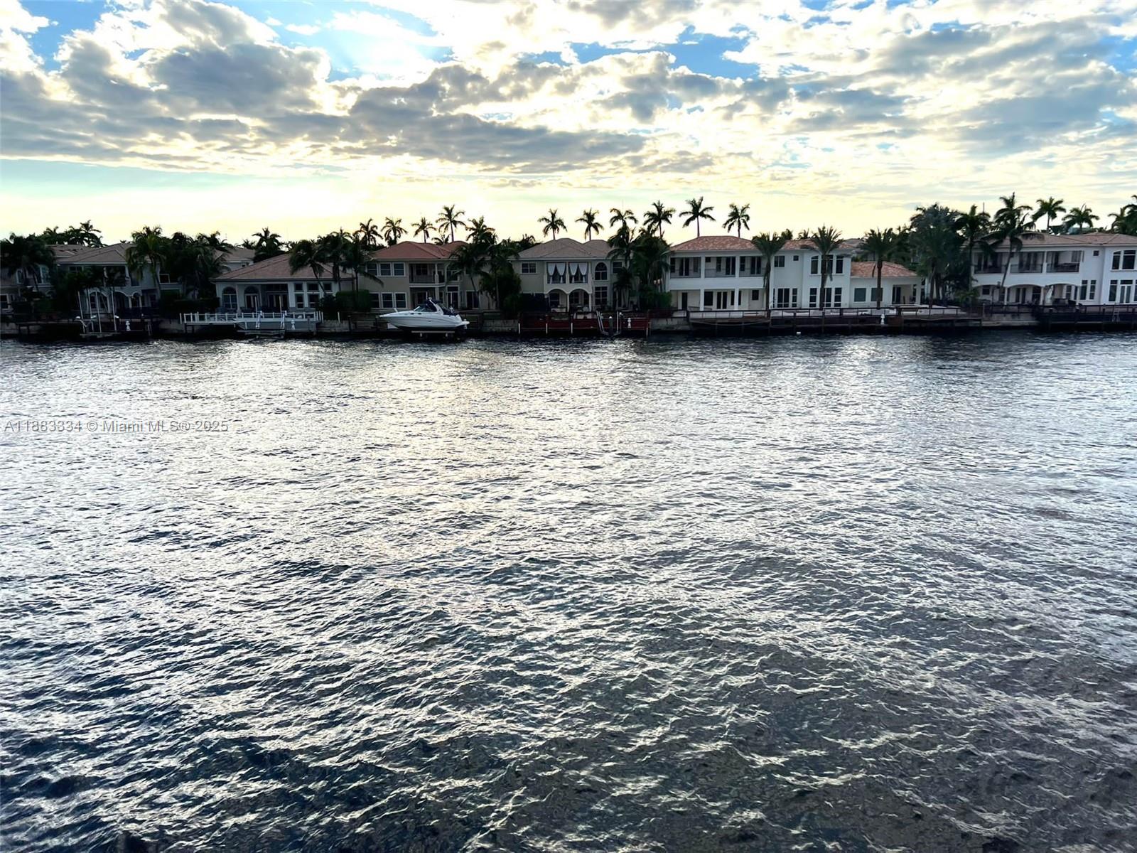 Photo of 1600 Ocean Dr  #3D, Hollywood, Florida, 33019 - 