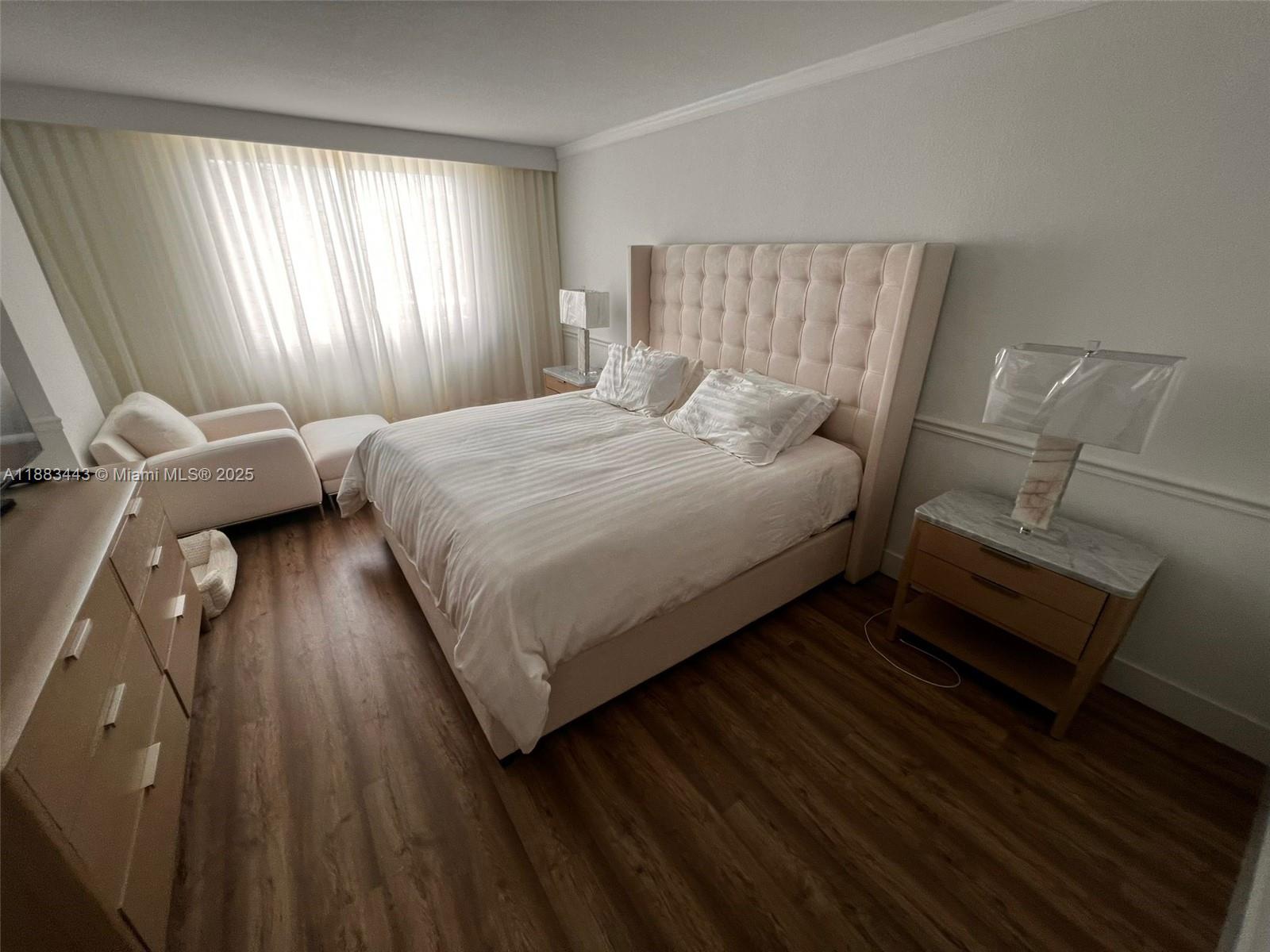 1021 2 / 2 1350 sq. ft. $ 2025-09-23 0 Photo