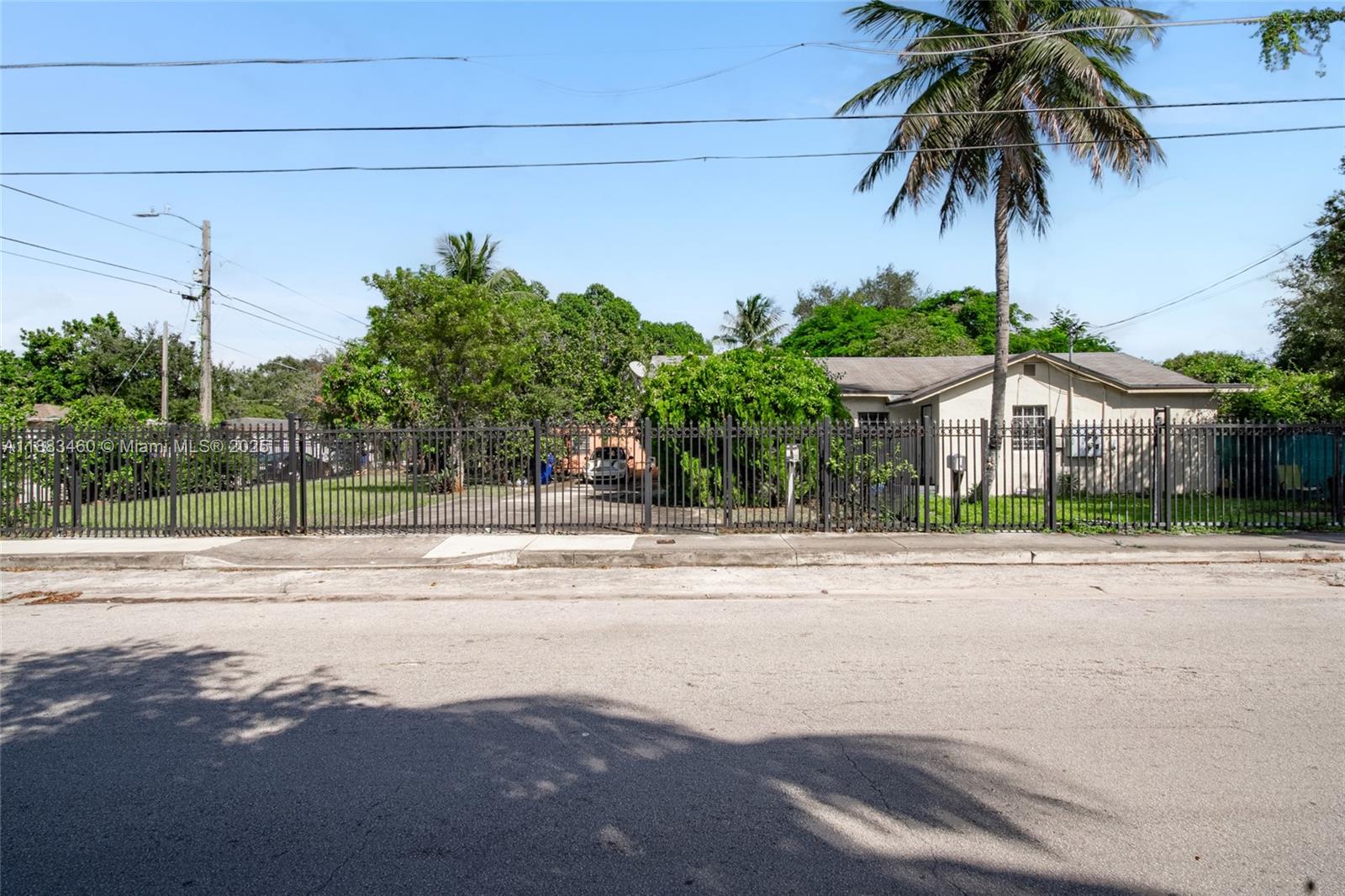 See details / 1493 sq. ft. $ 2025-09-23 0 Photo