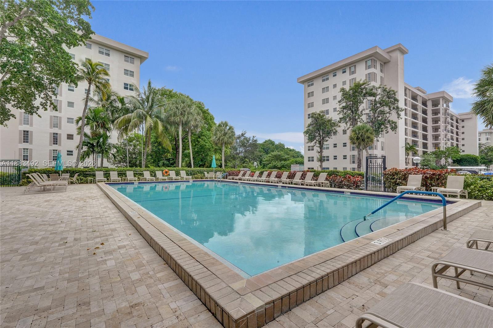 See details 501 3 / 2 1390 sq. ft. $ 2026-07-06 0 Photo