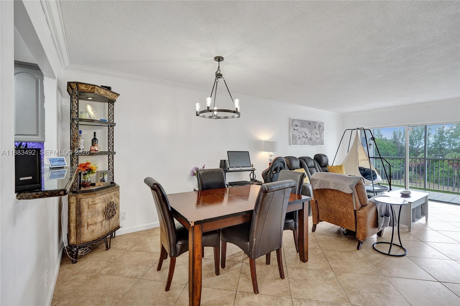 See details 501 3 / 2 1390 sq. ft. $ 2026-07-06 0 Photo