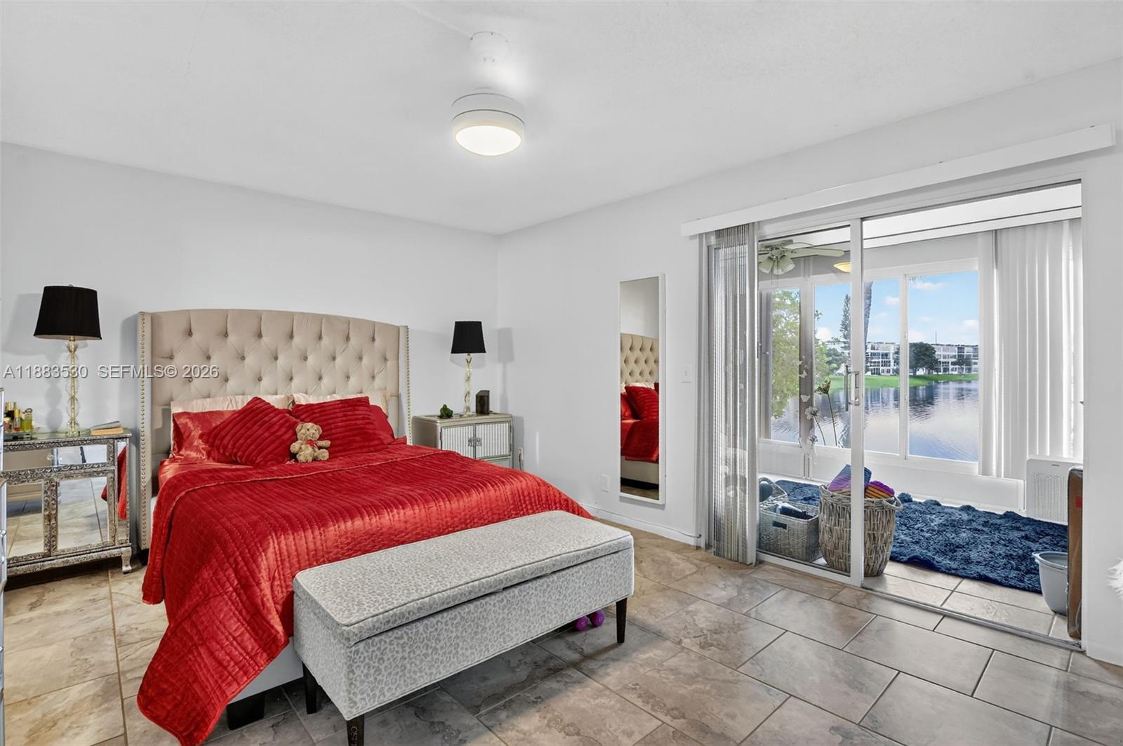 2009 1 / 2 700 sq. ft. $ 2026-07-24 0 foto