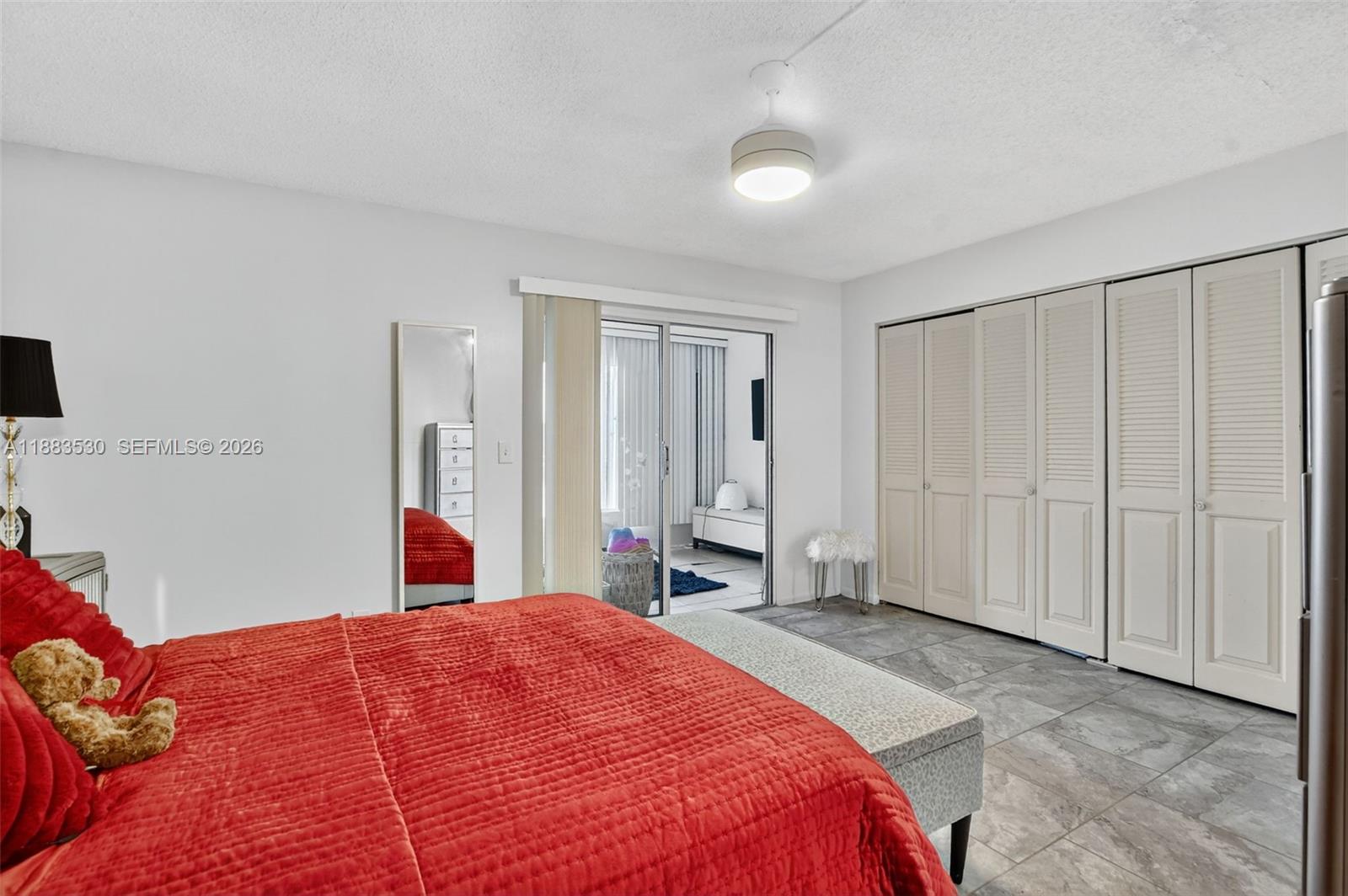 2009 1 / 2 700 sq. ft. $ 2026-07-24 0 foto