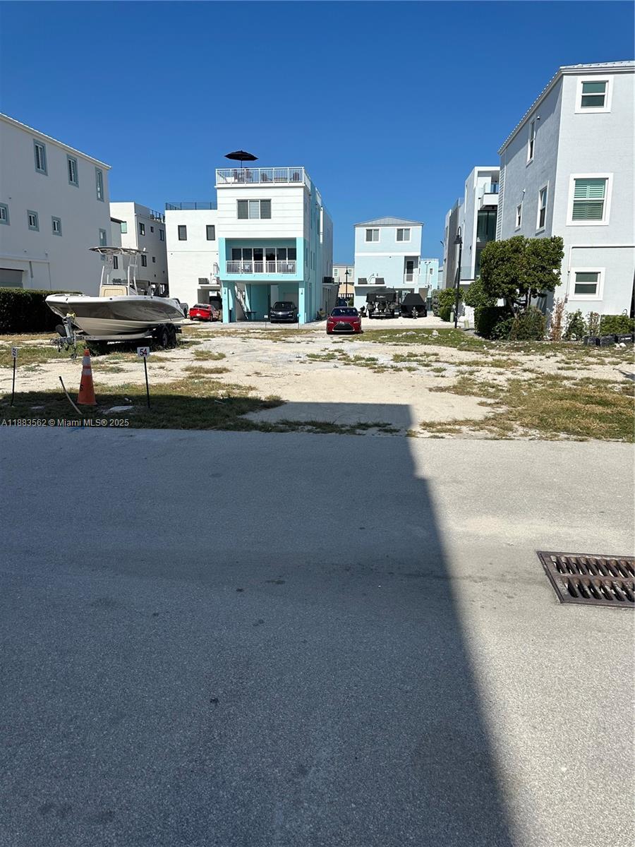   /   sq. ft. $ 2025-09-23 0 Photo