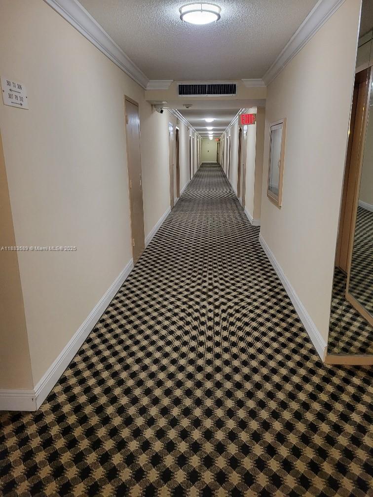Photo of 1833 Ocean Dr #307, Hallandale Beach, Florida, 33009 - Hallway