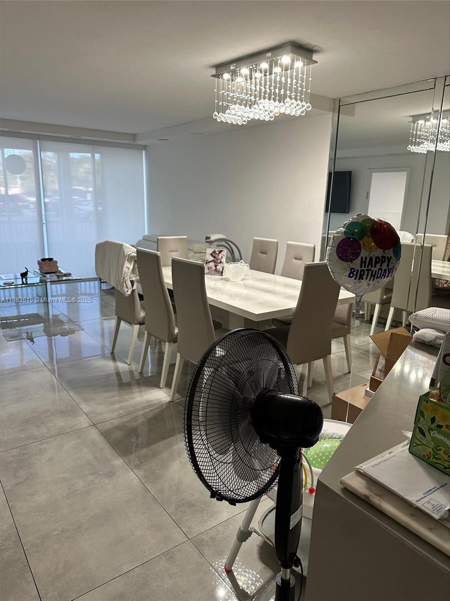 112-2 2 / 2 1036 sq. ft. $ 2025-09-23 0 Photo