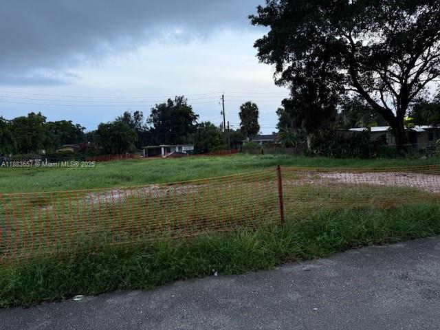   /   sq. ft. $ 2025-09-23 0 foto