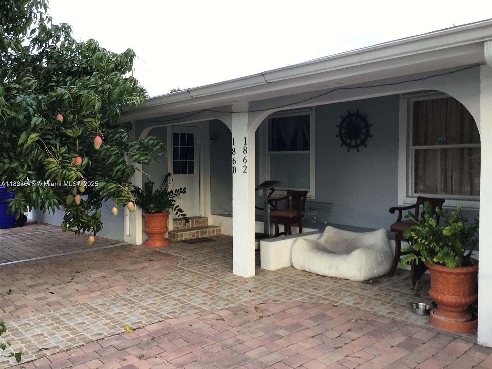   /  2112 sq. ft. $ 2025-09-23 0 foto