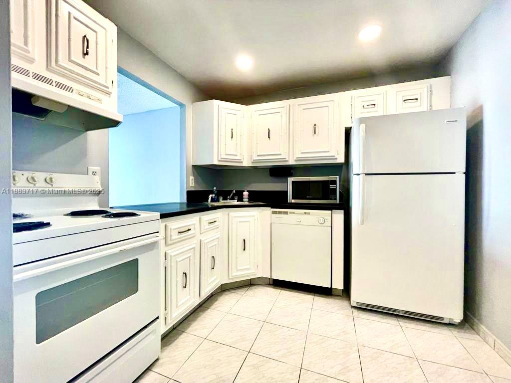 Photo of 601 Three Islands Blvd  #314, Hallandale Beach, Florida, 33009 - 