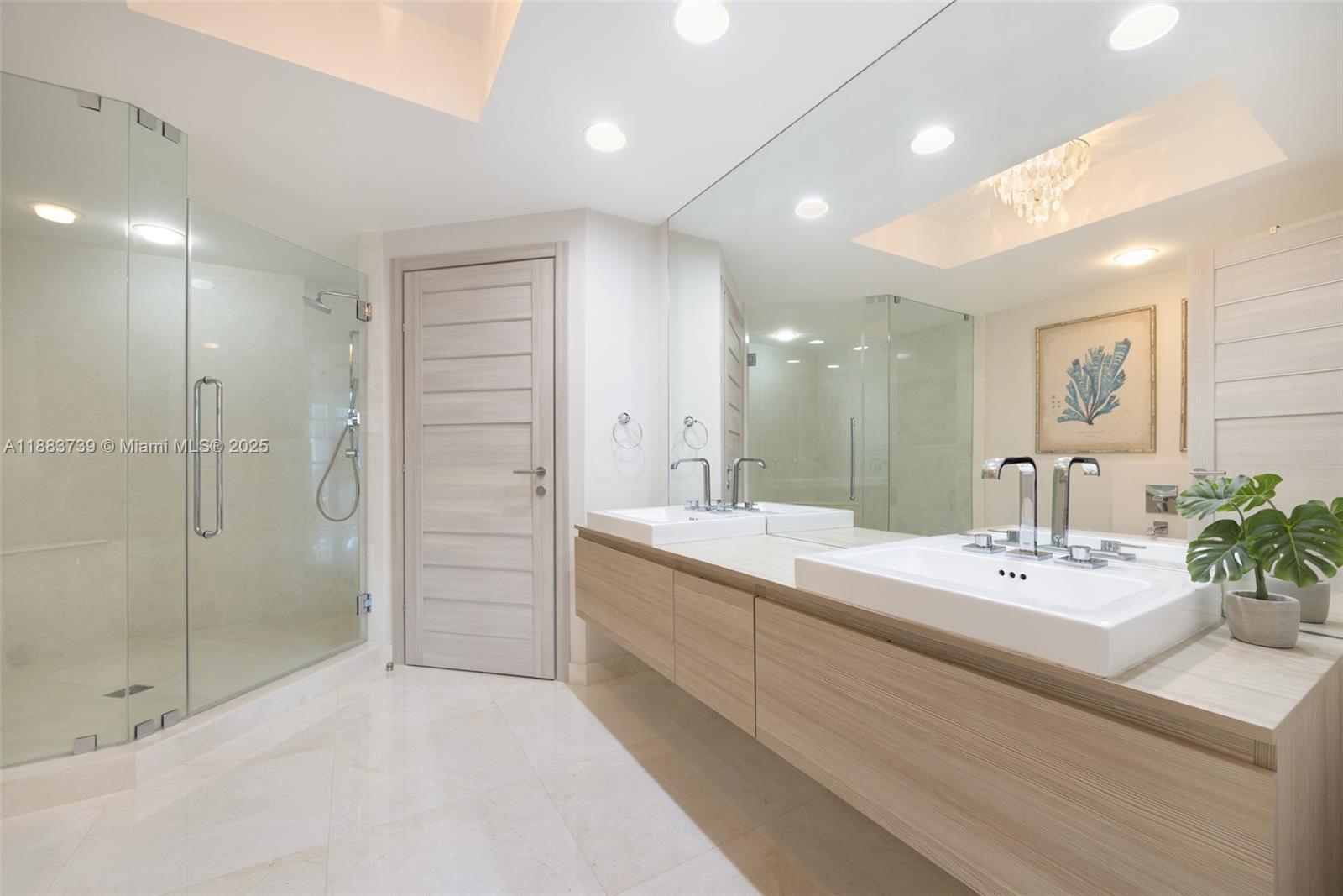 Photo of 17301 Biscayne Blvd  #2009, North Miami Beach, Florida, 33160 - 