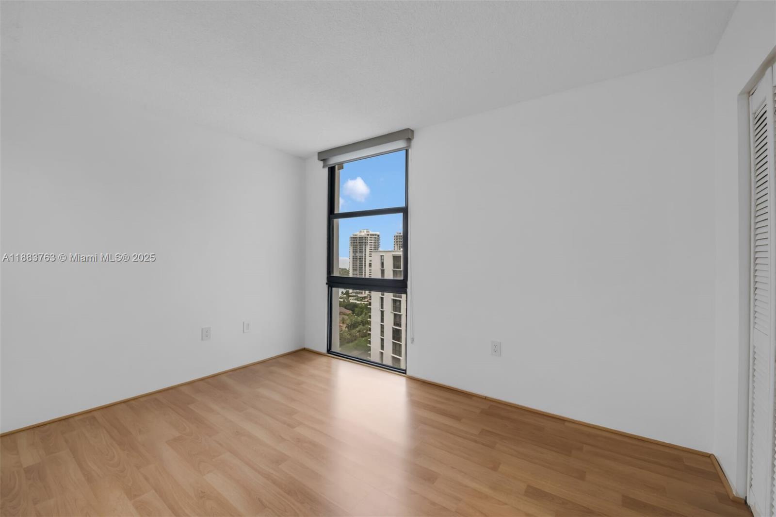 Photo of 3675 Country Club Dr  #2302, Aventura, Florida, 33180 - 