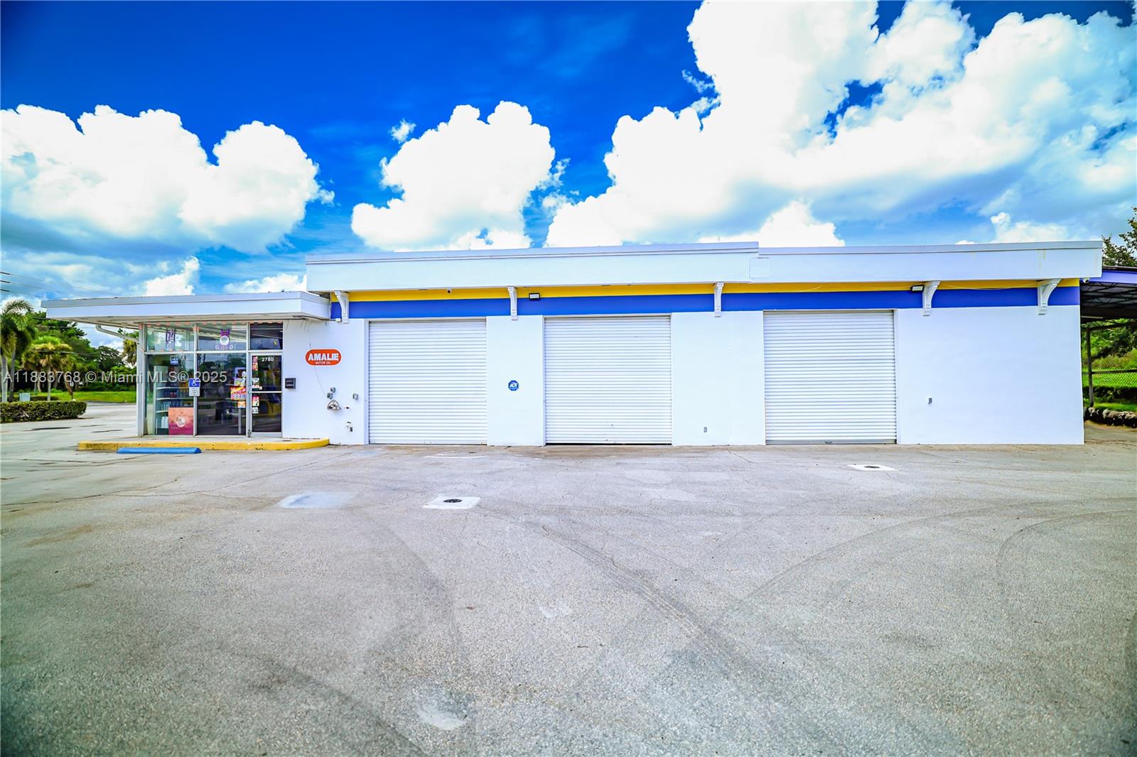 See details / sq. ft. $ 2025-09-23 0 Photo