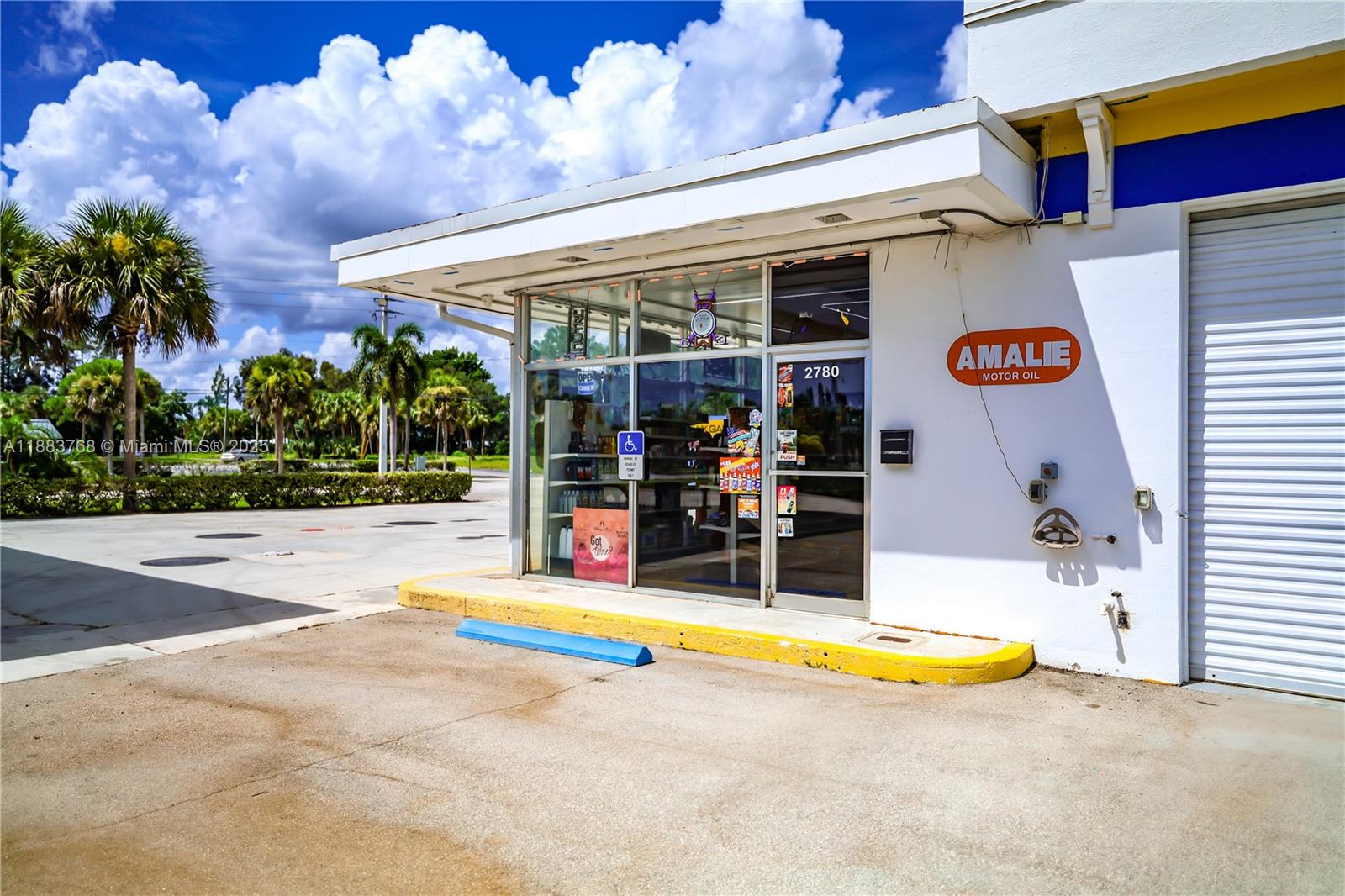 See details / sq. ft. $ 2025-09-23 0 Photo