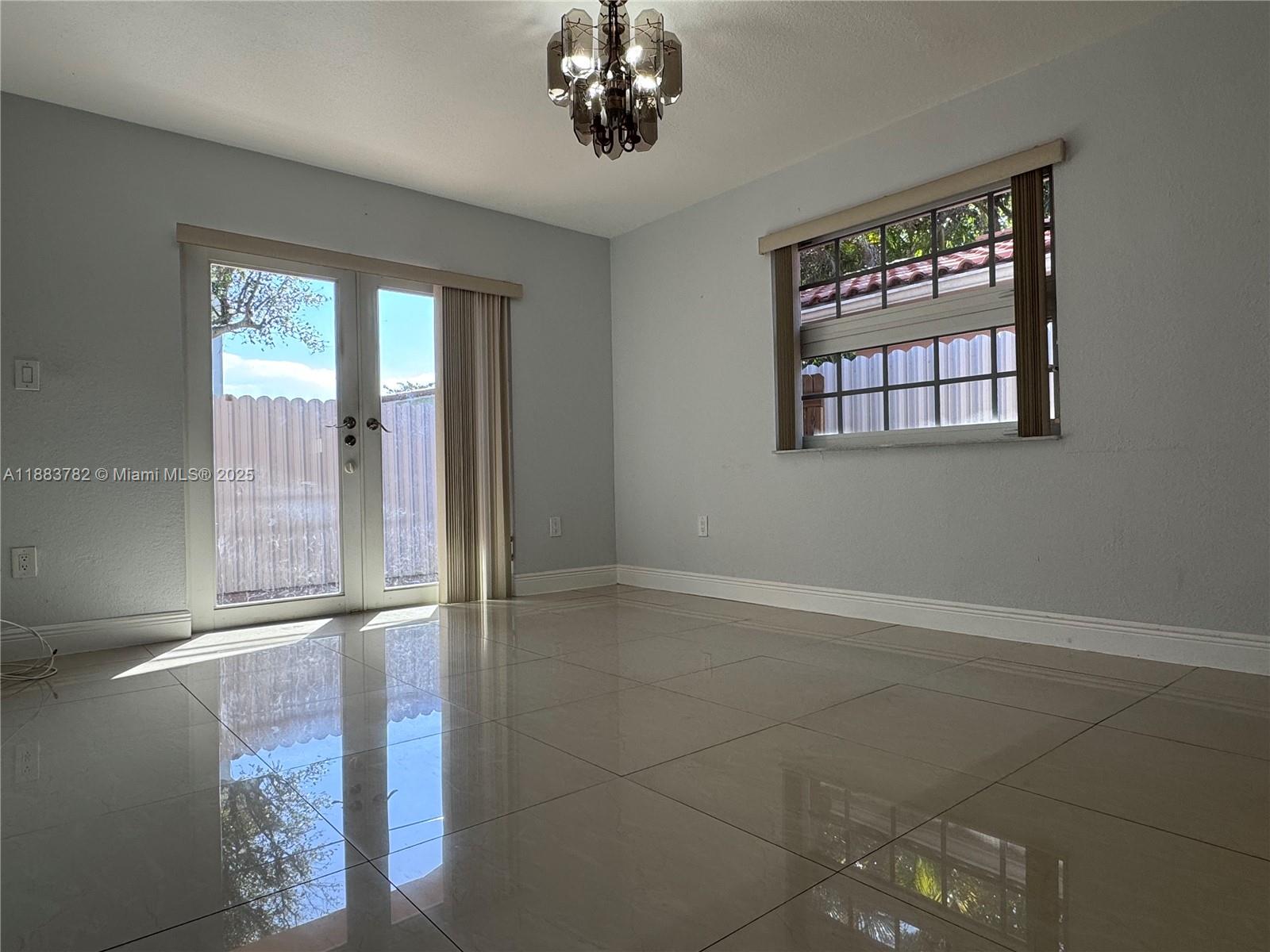 See details / 2255 sq. ft. $ 2025-09-23 0 Photo