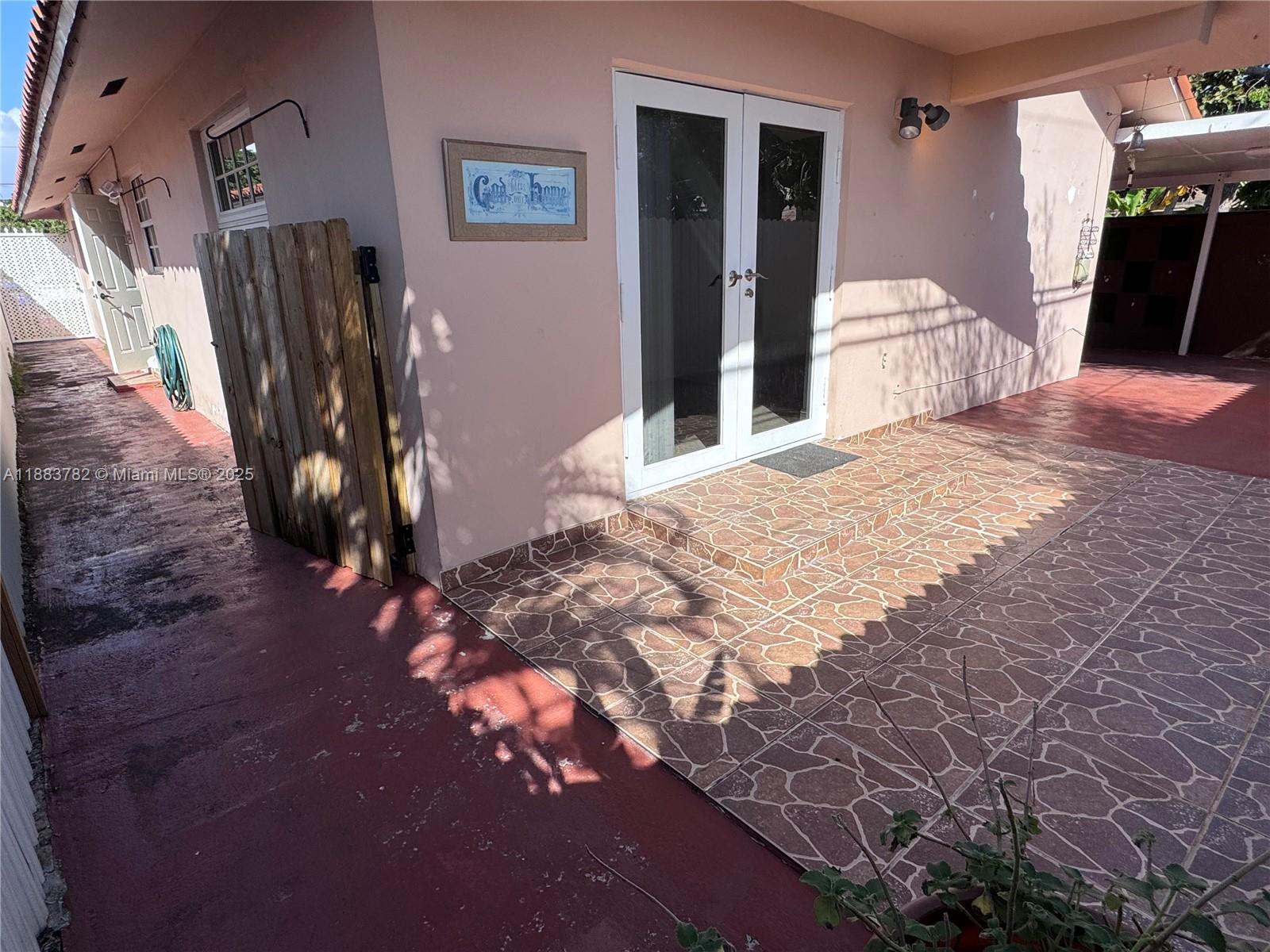 See details / 2255 sq. ft. $ 2025-09-23 0 Photo