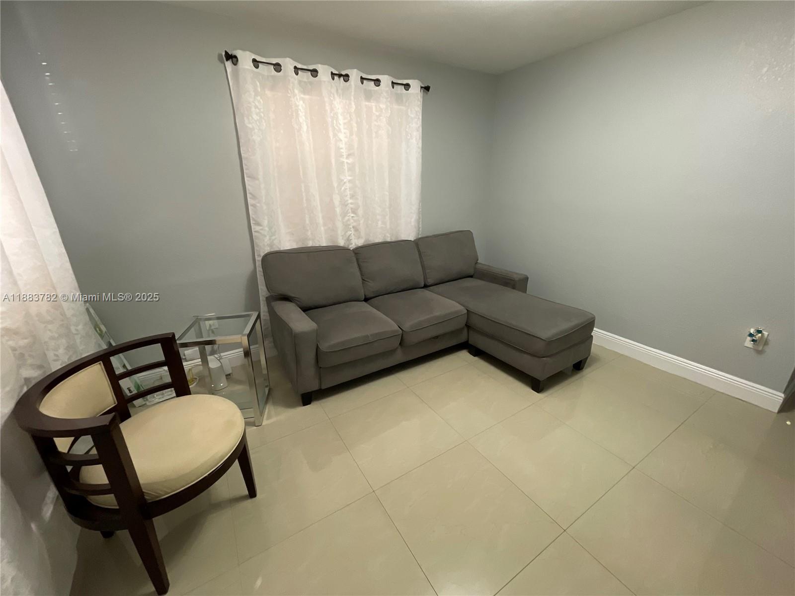See details / 2255 sq. ft. $ 2025-09-23 0 Photo