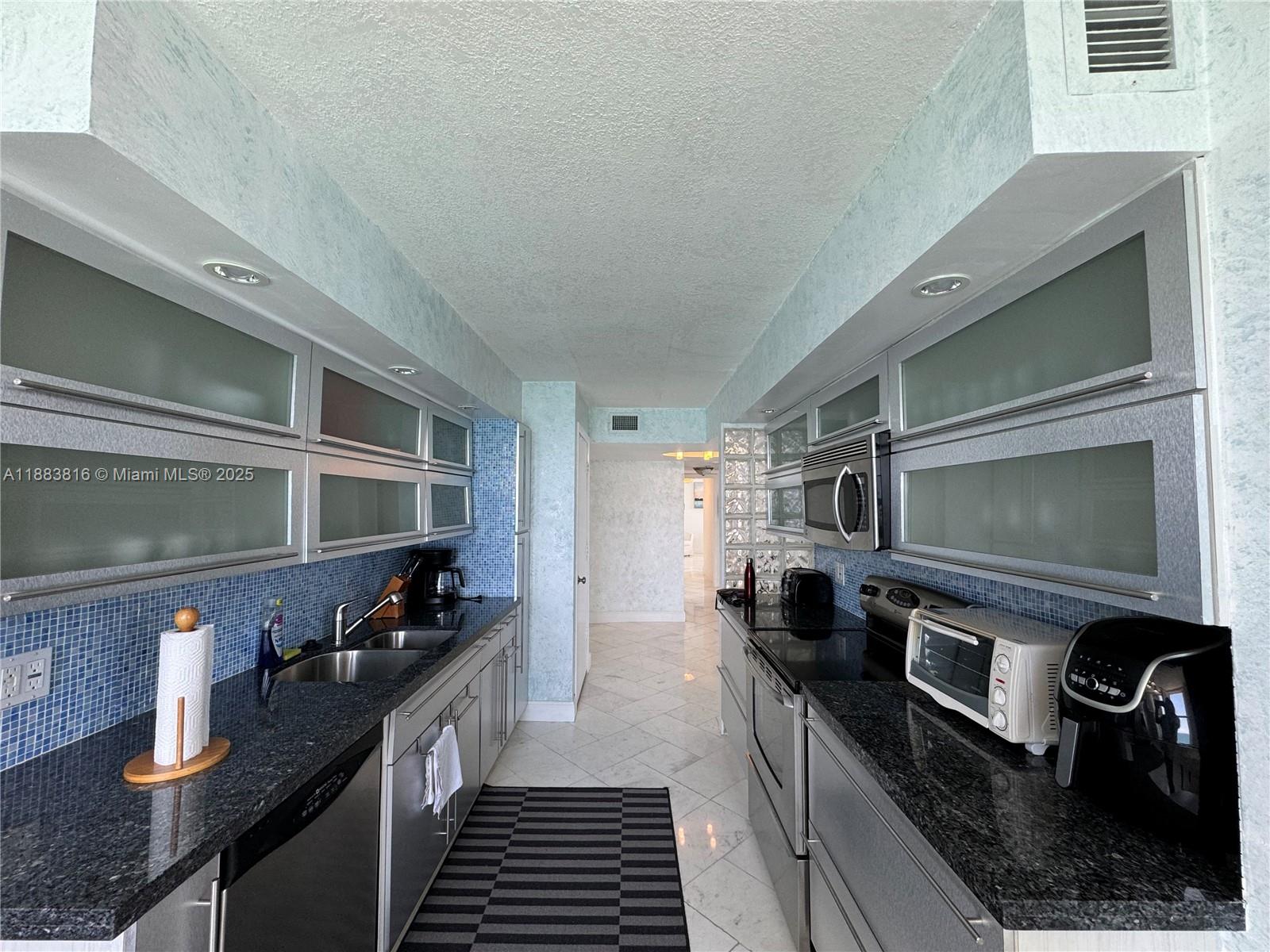Photo of 2751 Ocean Dr  #1204S, Hollywood, Florida, 33019 - 