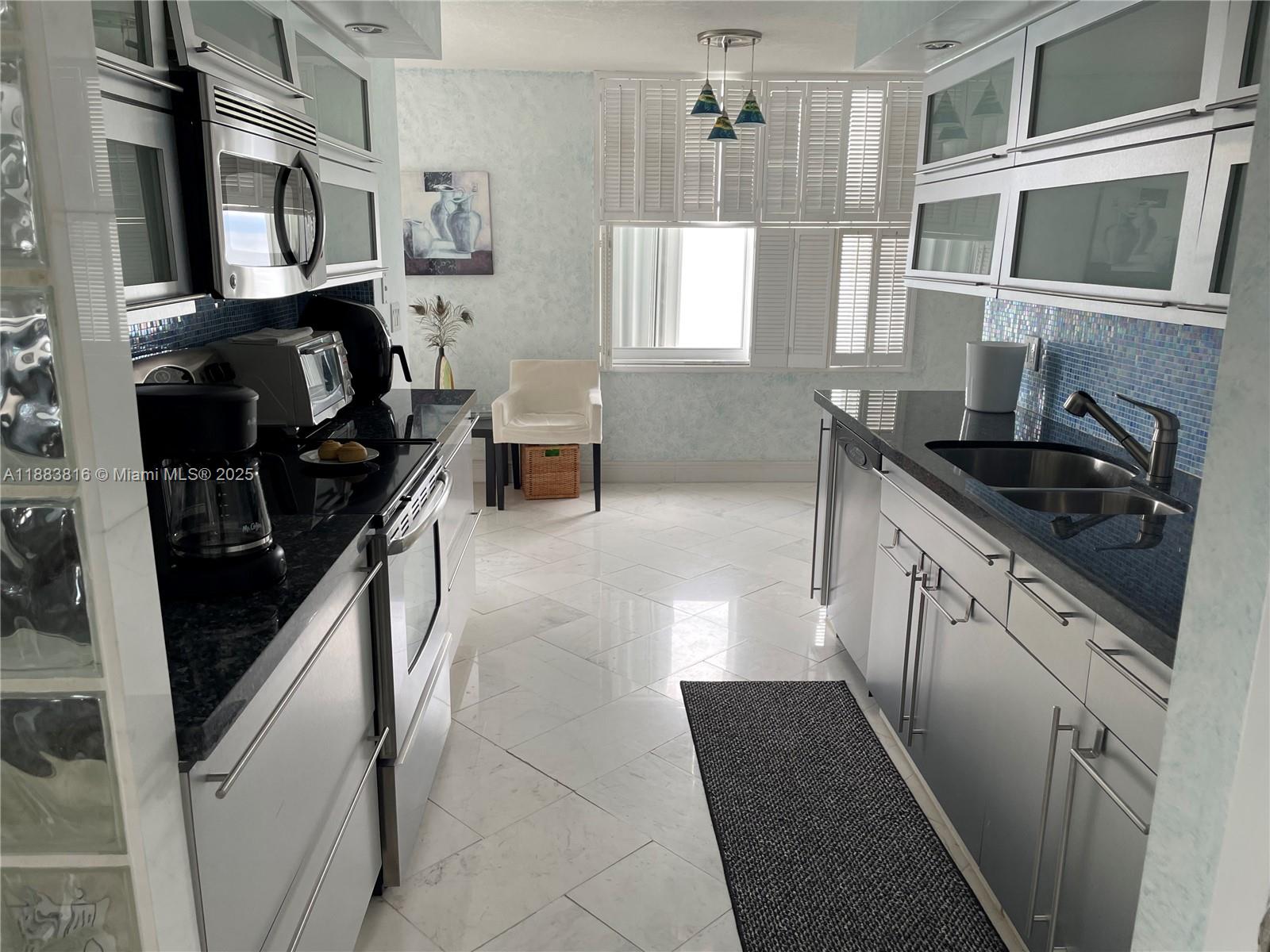 Photo of 2751 Ocean Dr  #1204S, Hollywood, Florida, 33019 - Kitchen