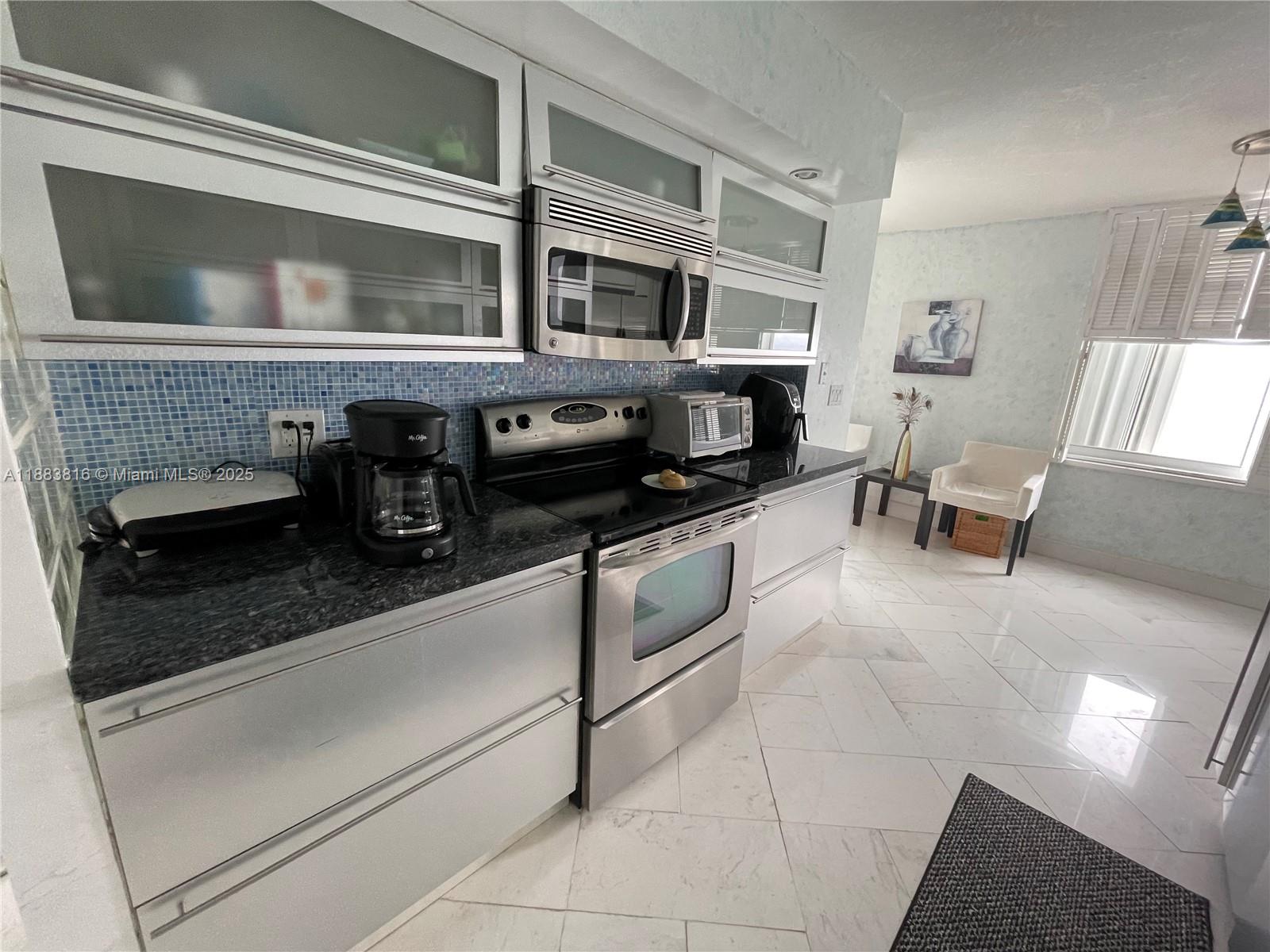 Photo of 2751 Ocean Dr  #1204S, Hollywood, Florida, 33019 - Kitchen