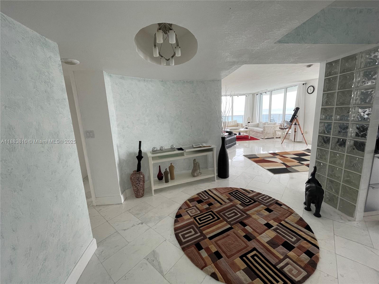 Photo of 2751 Ocean Dr  #1204S, Hollywood, Florida, 33019 - Foyer