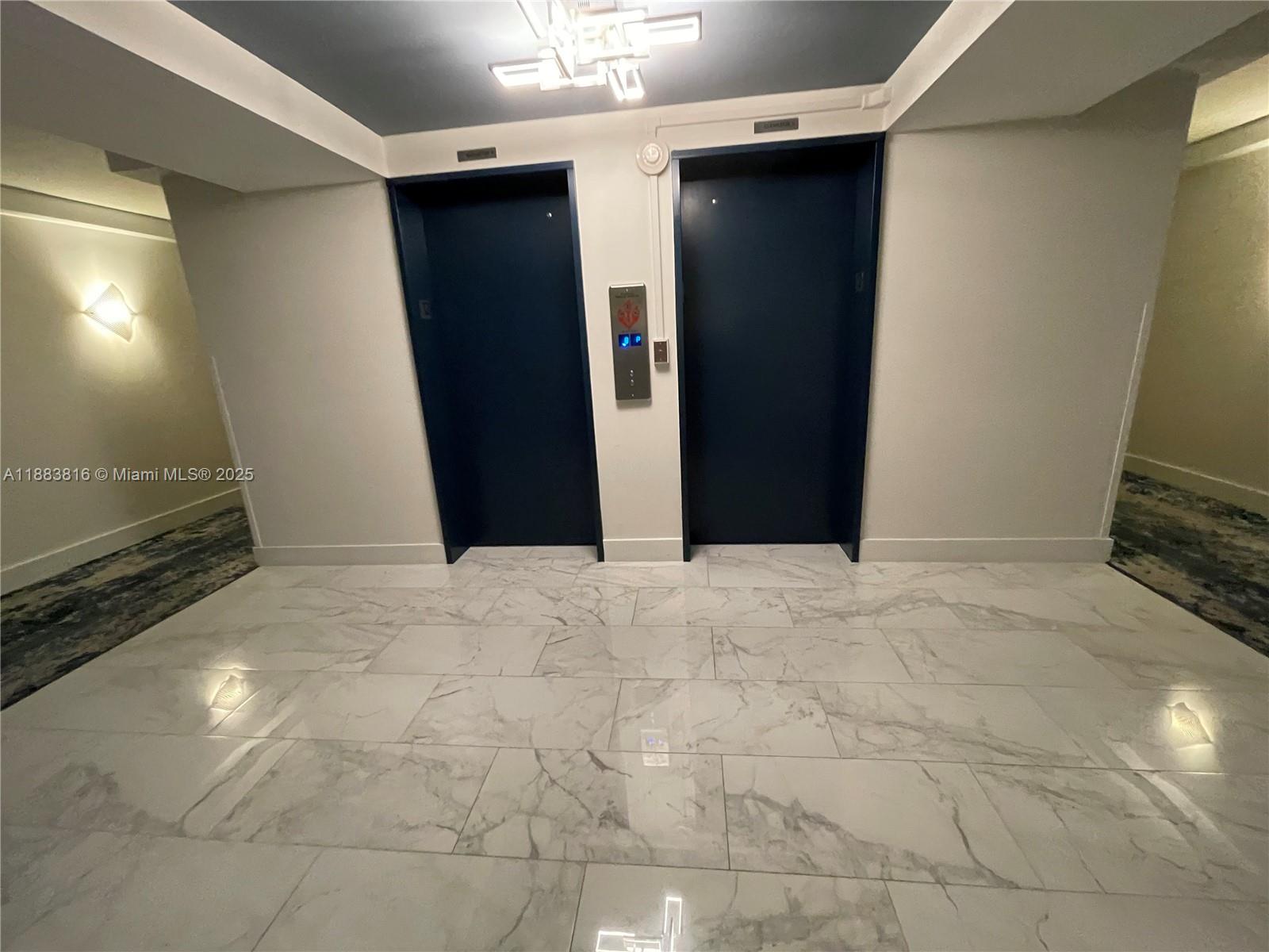 Photo of 2751 Ocean Dr  #1204S, Hollywood, Florida, 33019 - Elevator