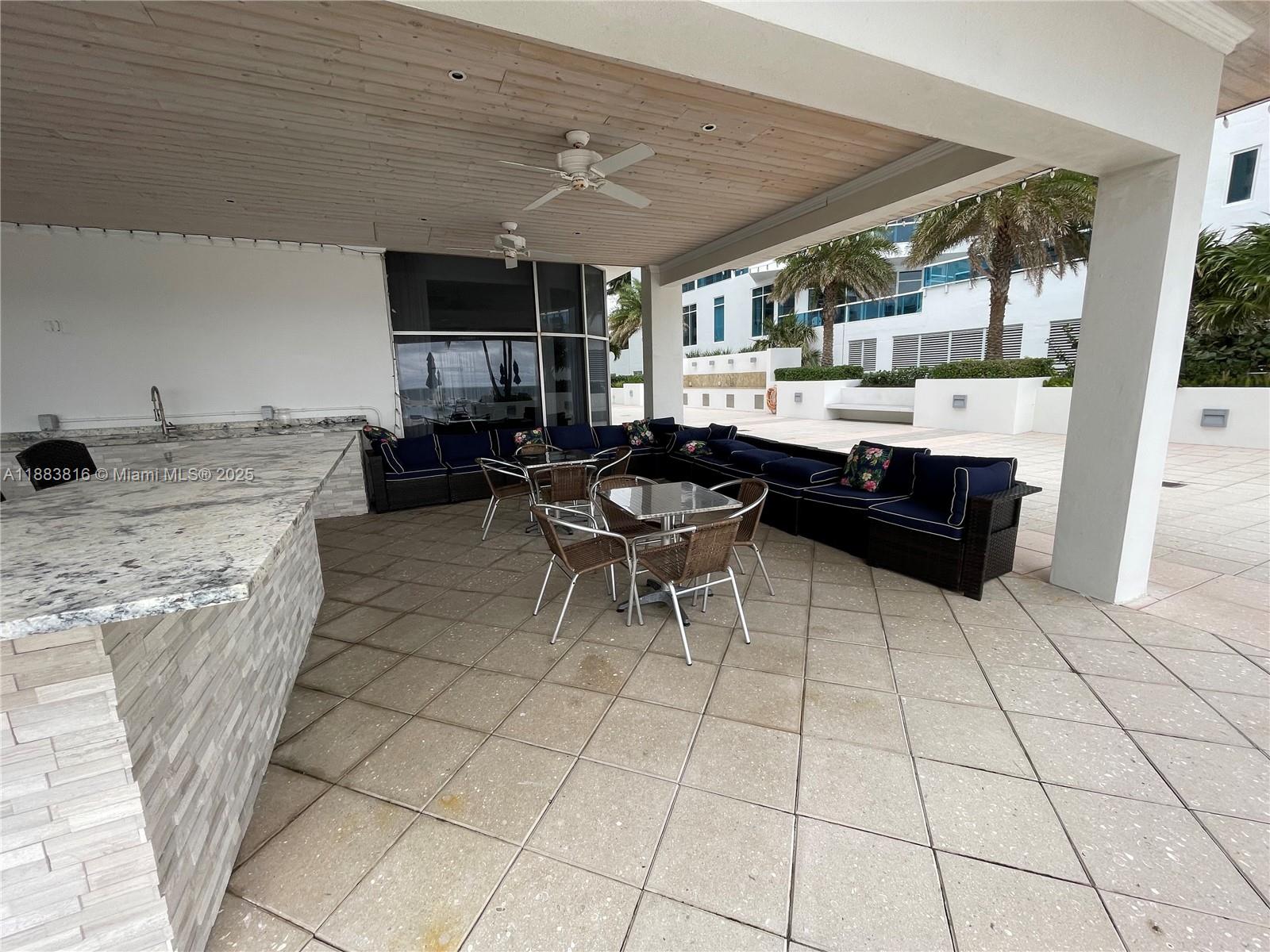 Photo of 2751 Ocean Dr  #1204S, Hollywood, Florida, 33019 - Picnic Area