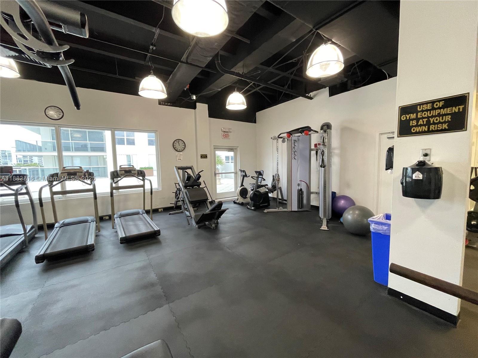 Photo of 2751 Ocean Dr  #1204S, Hollywood, Florida, 33019 - Gym