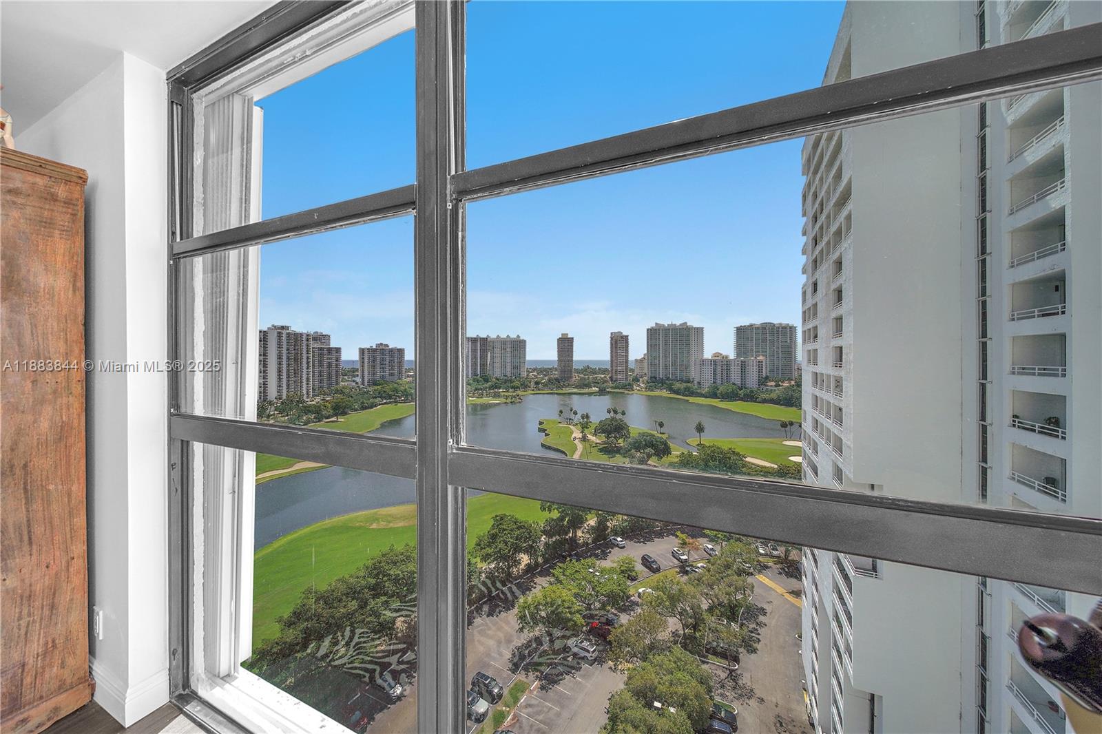 Photo of 20225 34th Ct  #1813, Aventura, Florida, 33180 - 