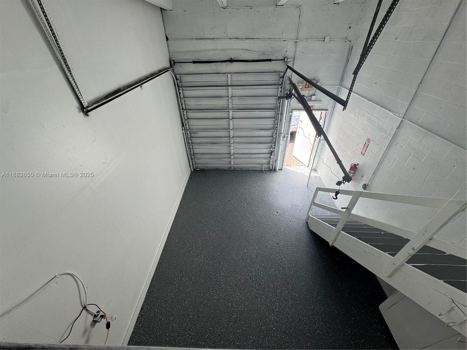 See details 1YB / sq. ft. $ 2025-09-24 0 Photo