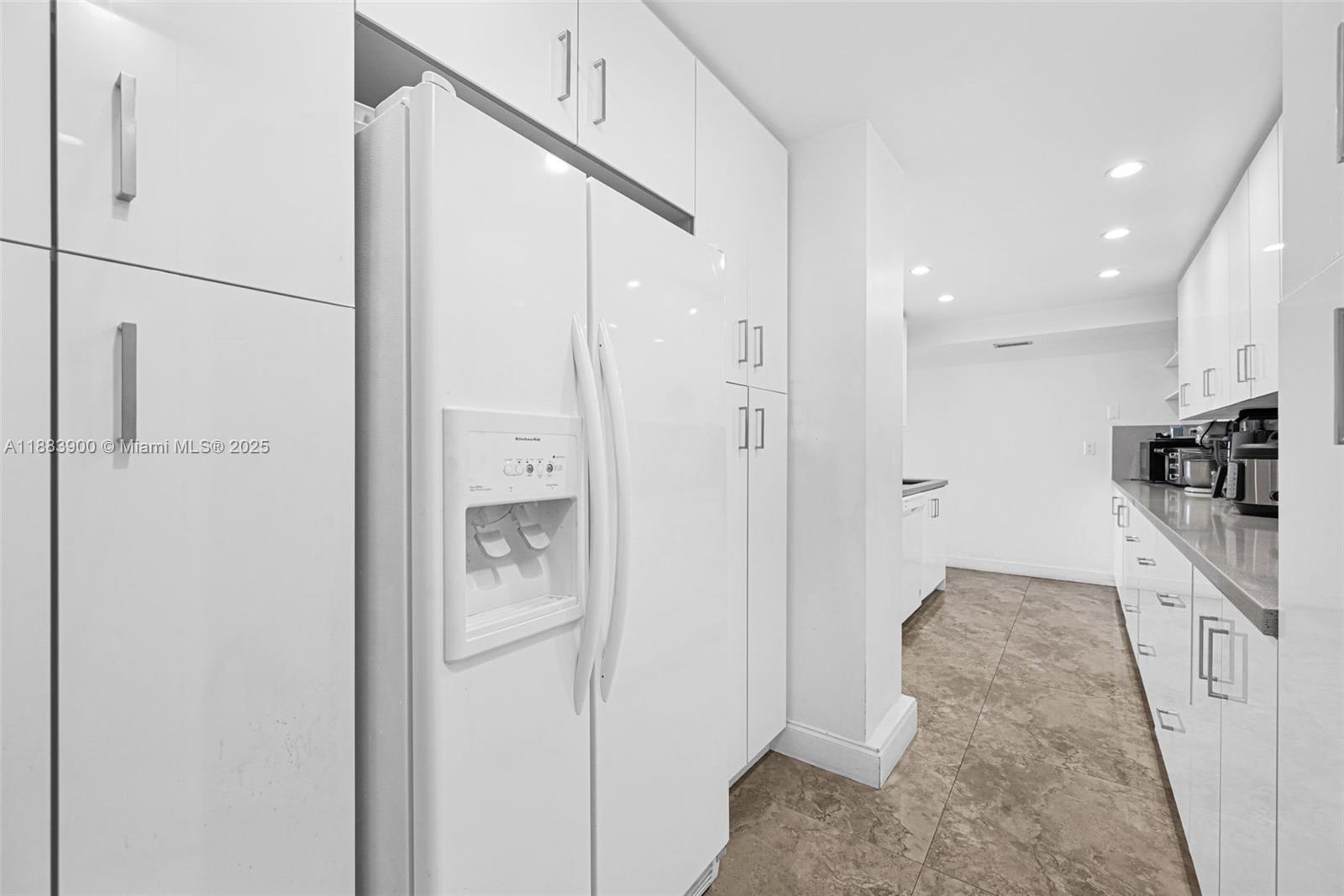 Photo of 20335 Country Club Dr  #2005, Aventura, Florida, 33180 - 