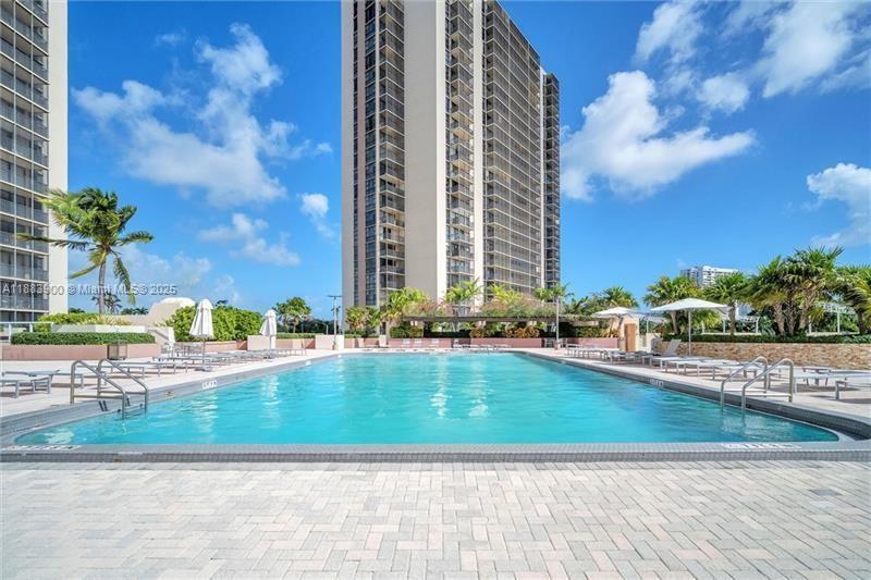 Photo of 20335 Country Club Dr  #2005, Aventura, Florida, 33180 - 