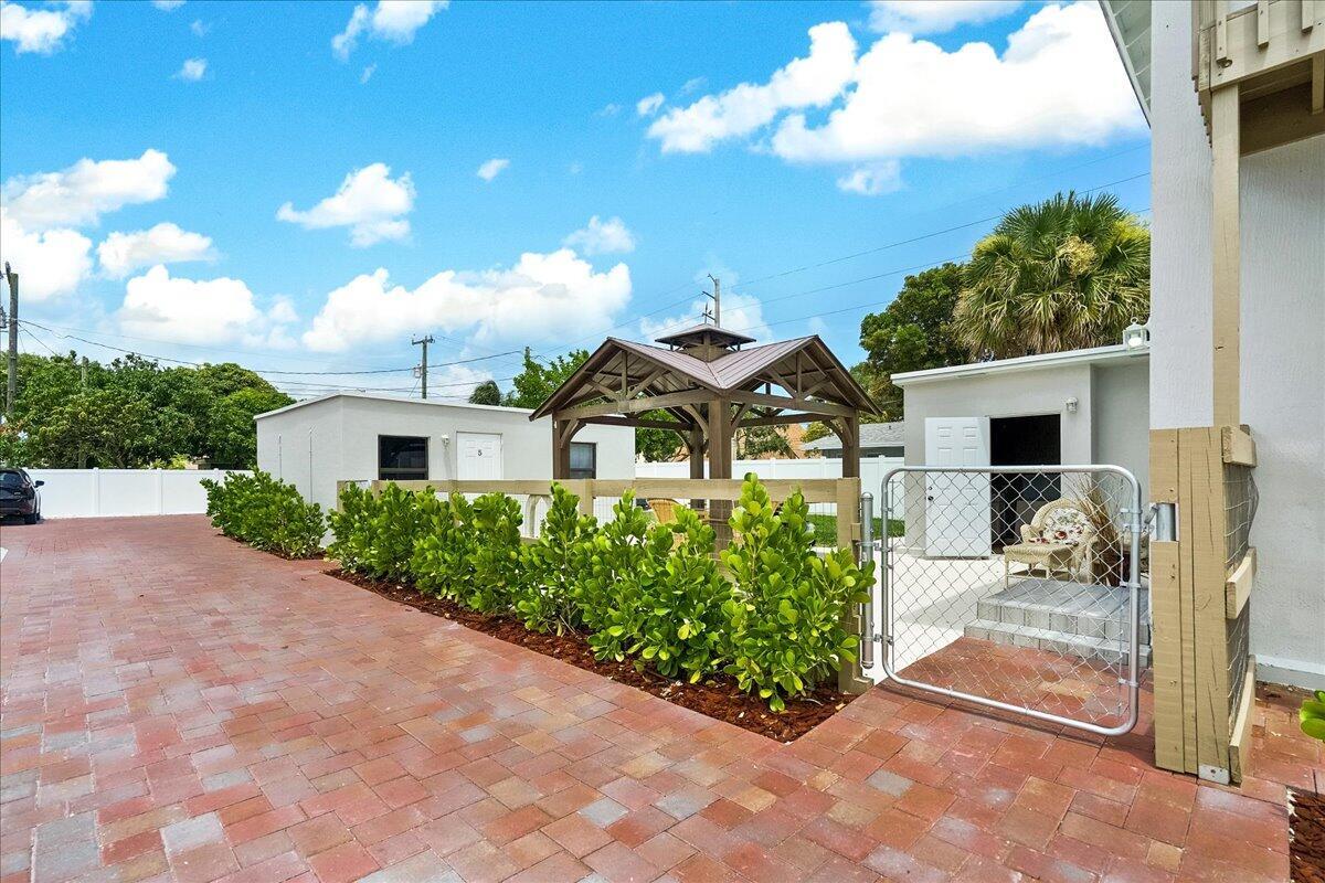 1,2,3,4,5  / 4 2903 sq. ft. $ 2026-06-18 0 foto