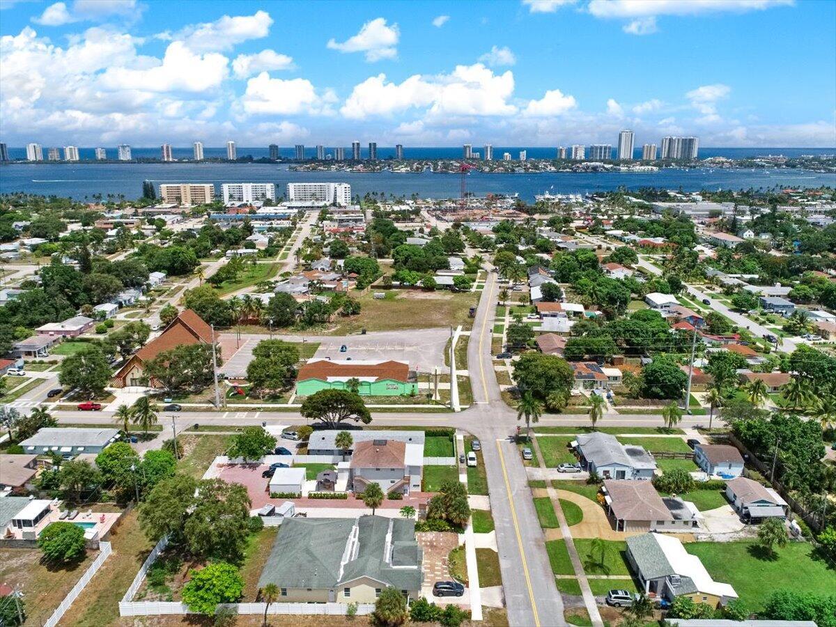 1,2,3,4,5  / 4 2903 sq. ft. $ 2026-06-18 0 foto