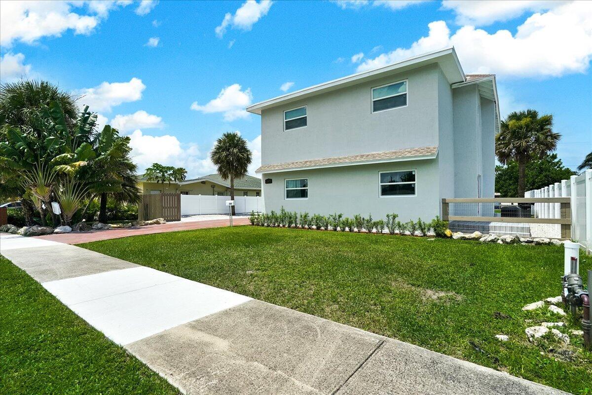 1,2,3,4,5  / 4 2903 sq. ft. $ 2026-06-18 0 foto