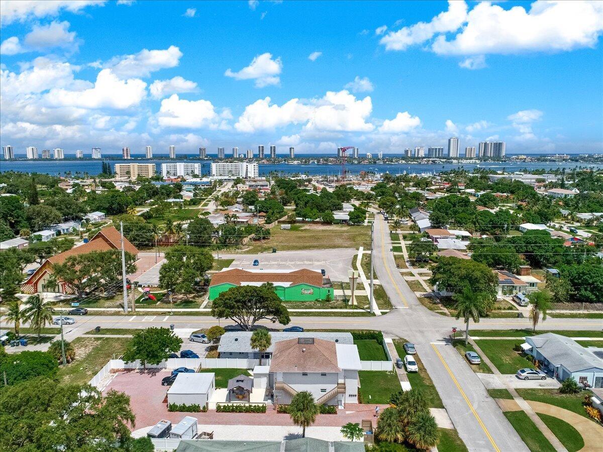 1,2,3,4,5  / 4 2903 sq. ft. $ 2026-06-18 0 foto