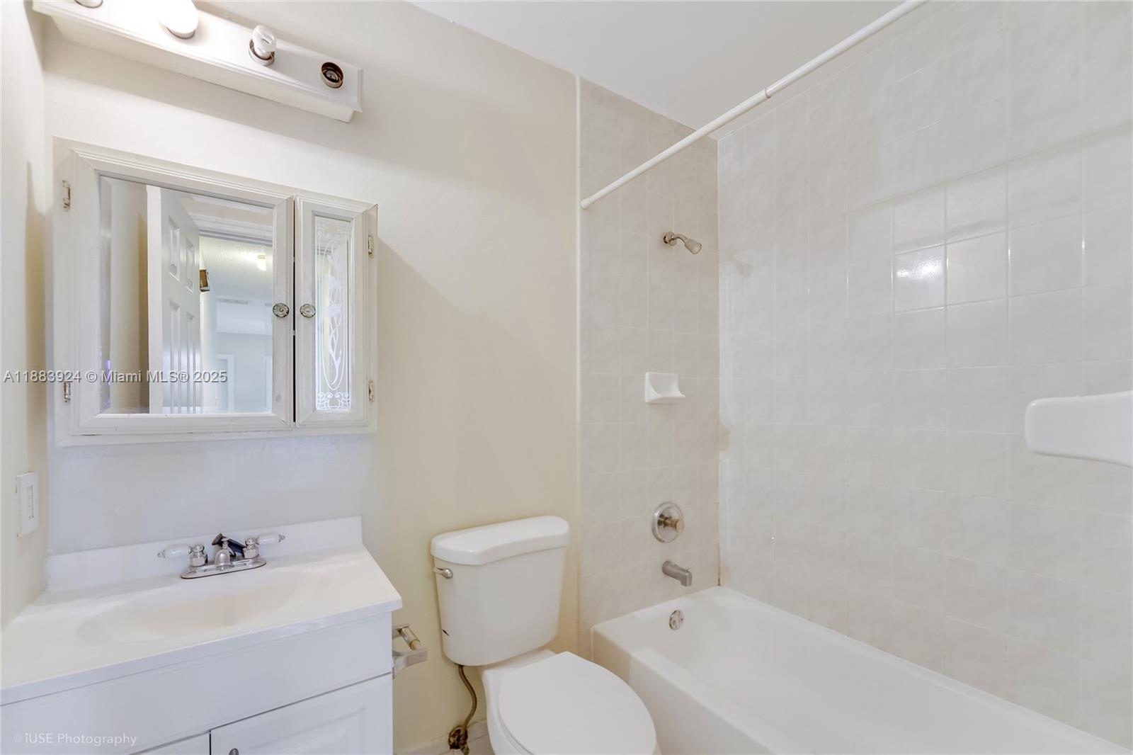   /  2530 sq. ft. $ 2025-09-24 0 Photo