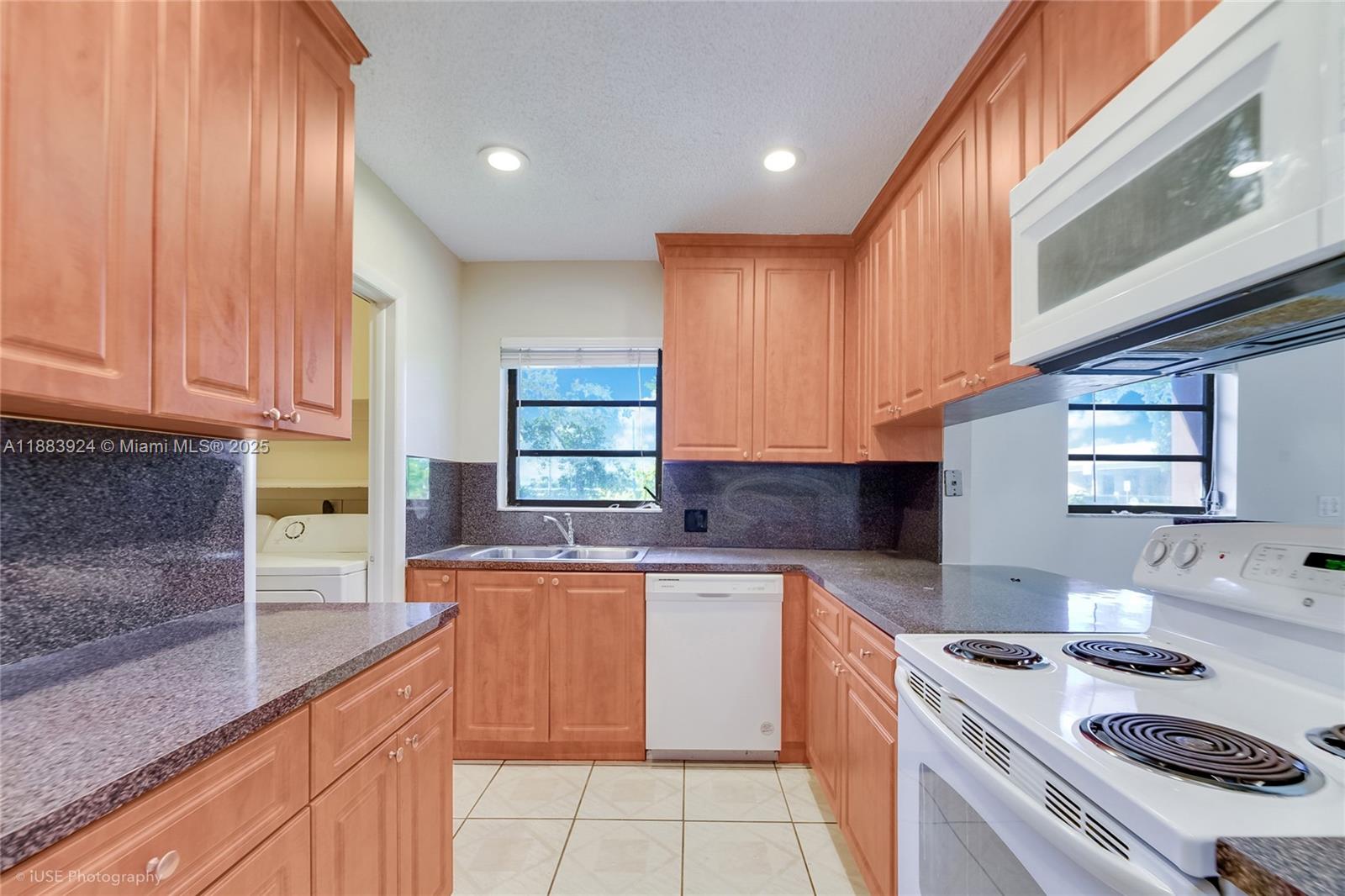  /  2530 sq. ft. $ 2025-09-24 0 Photo