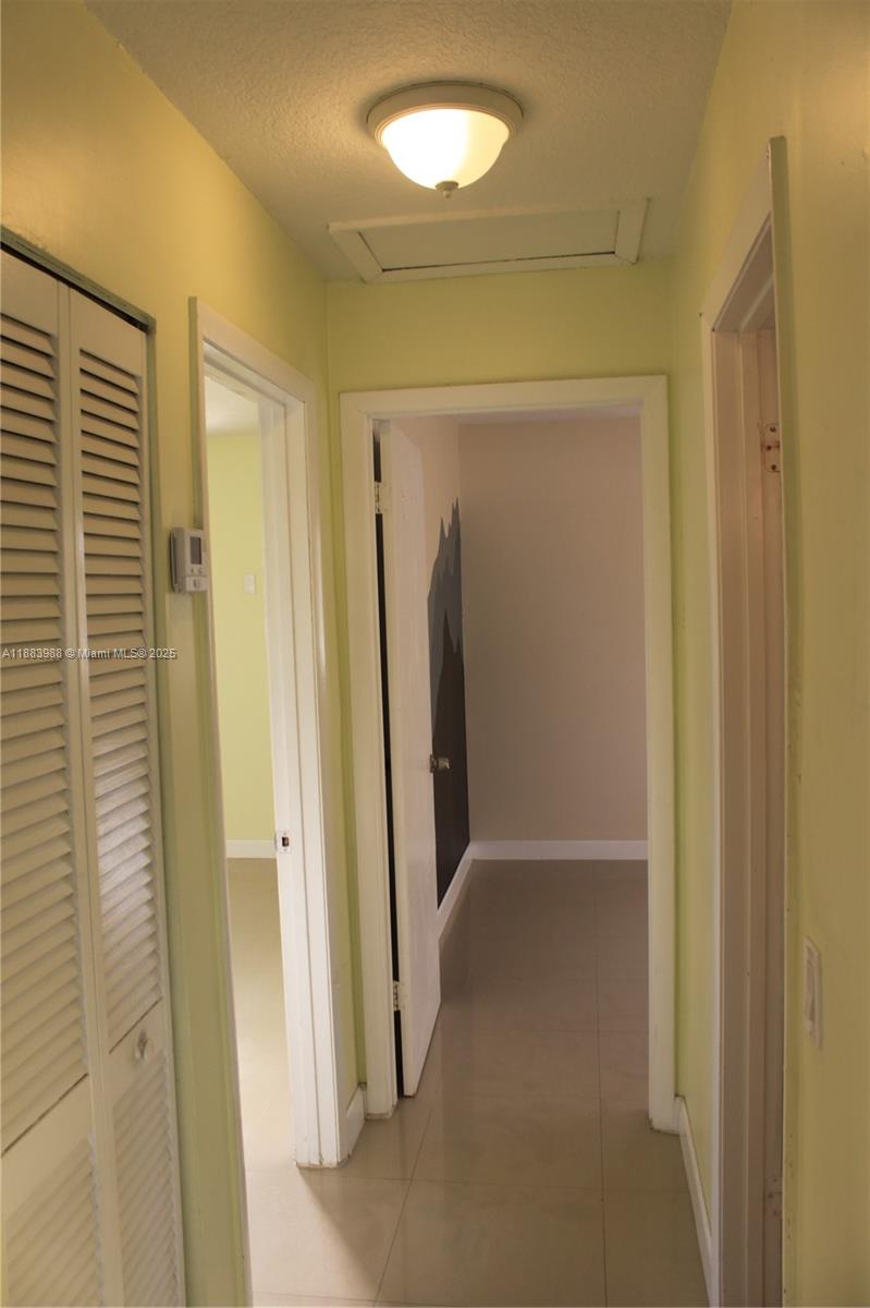   /  2345 sq. ft. $ 2025-09-24 0 Photo