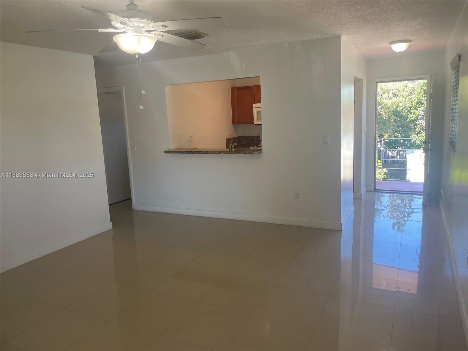   /  2345 sq. ft. $ 2025-09-24 0 Photo