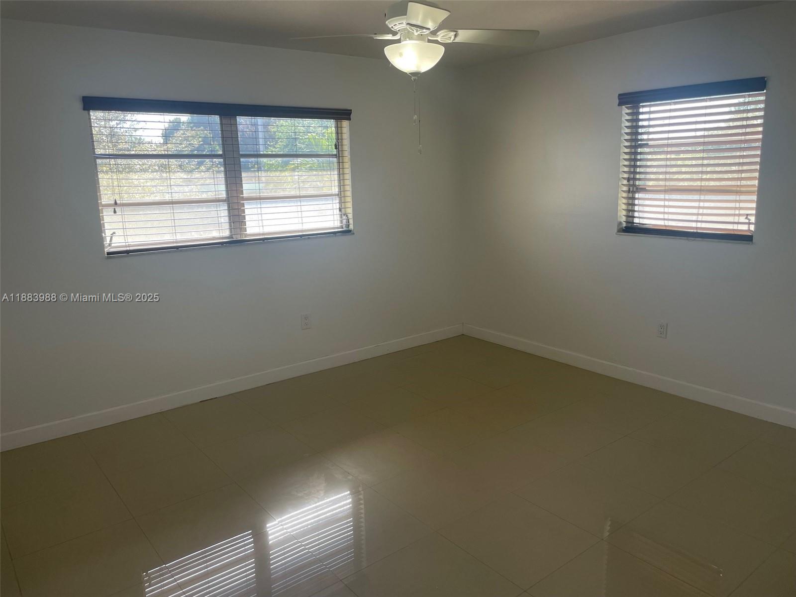   /  2345 sq. ft. $ 2025-09-24 0 Photo