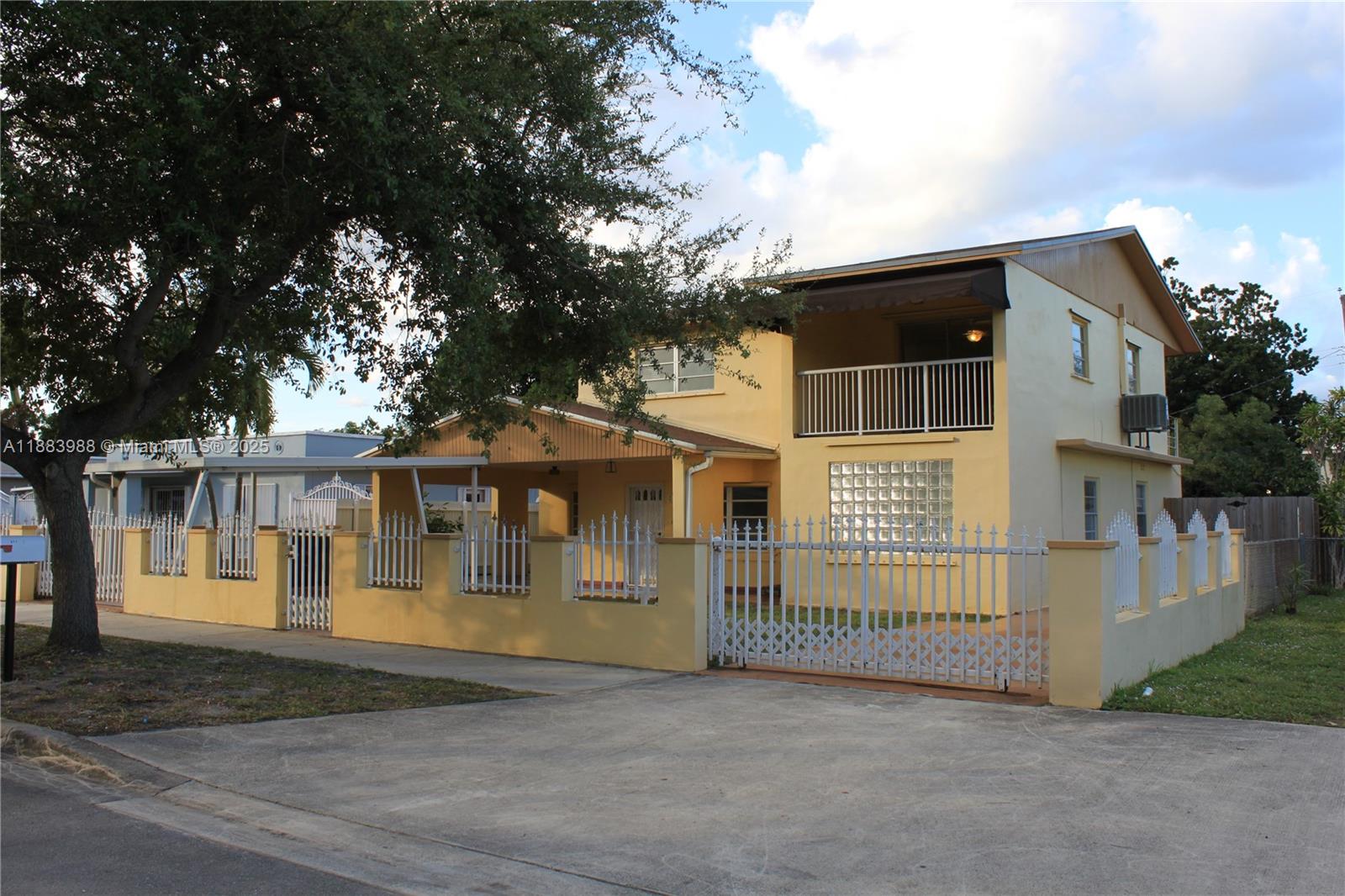   /  2345 sq. ft. $ 2025-09-24 0 Photo