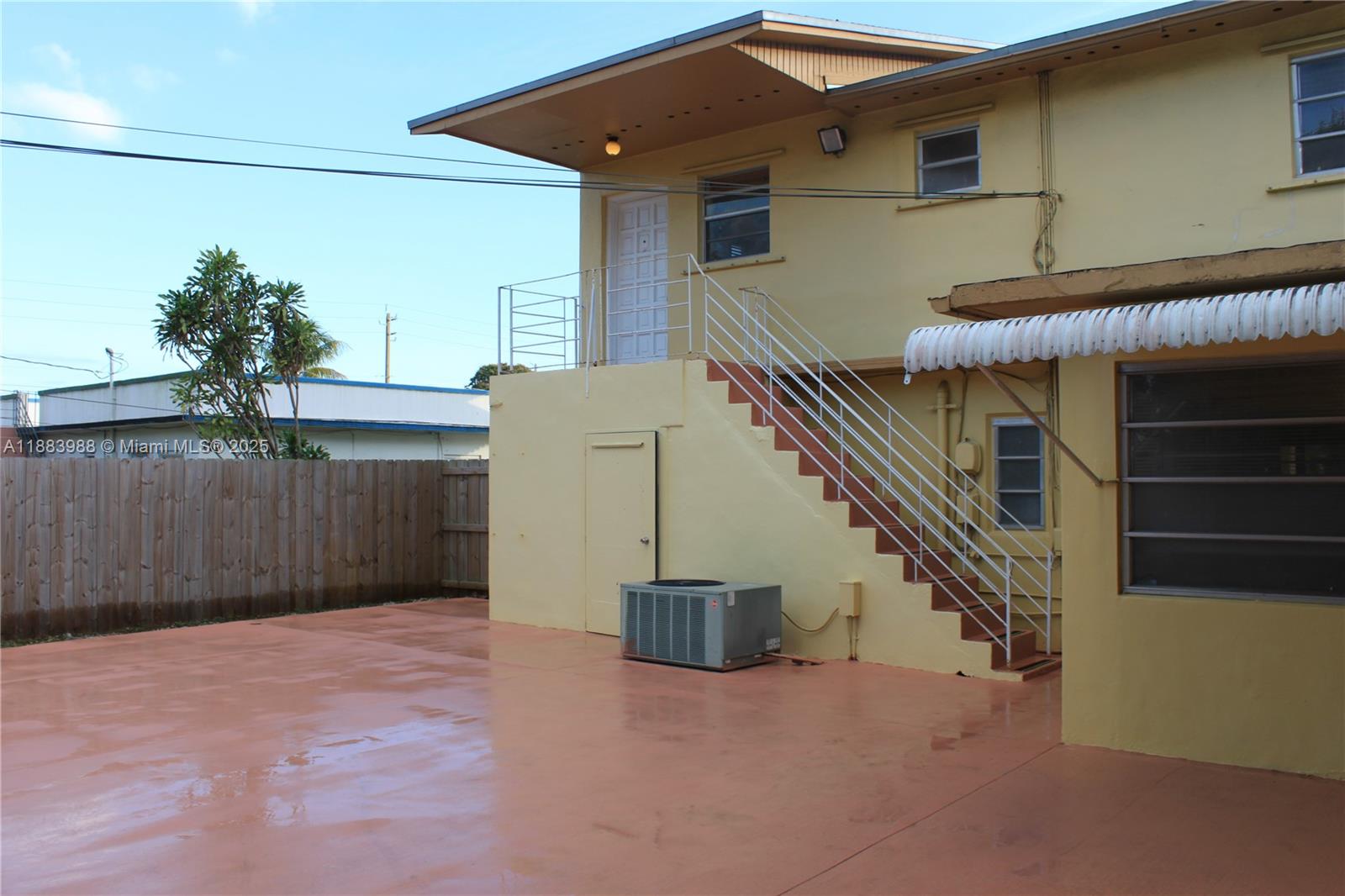   /  2345 sq. ft. $ 2025-09-24 0 Photo