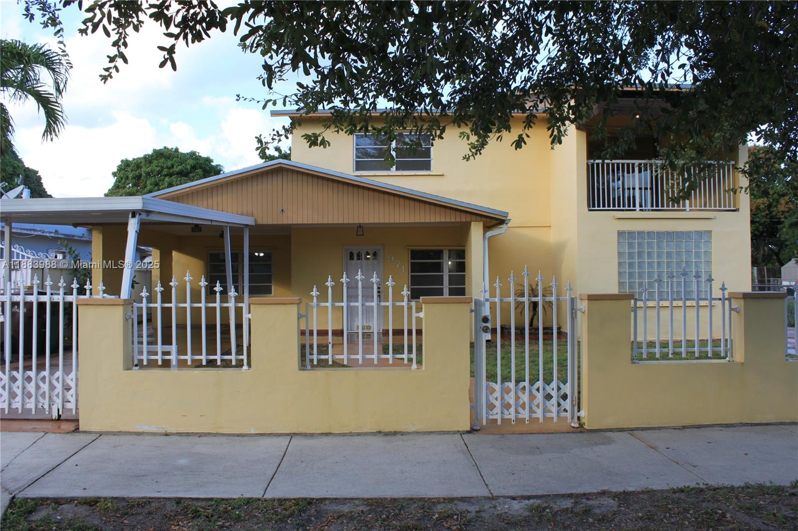  /  2345 sq. ft. $ 2025-09-24 0 Photo