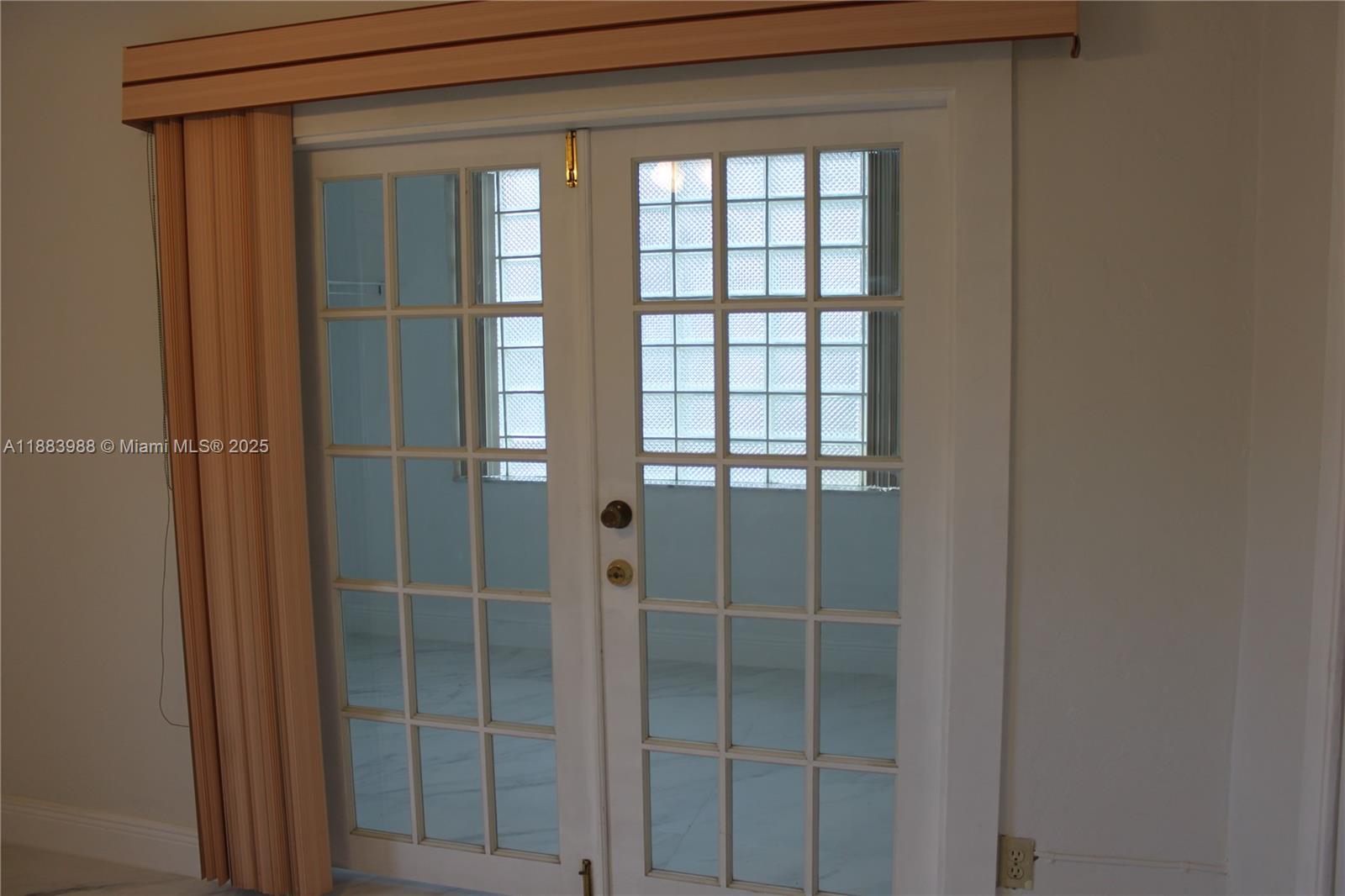   /  2345 sq. ft. $ 2025-09-24 0 Photo