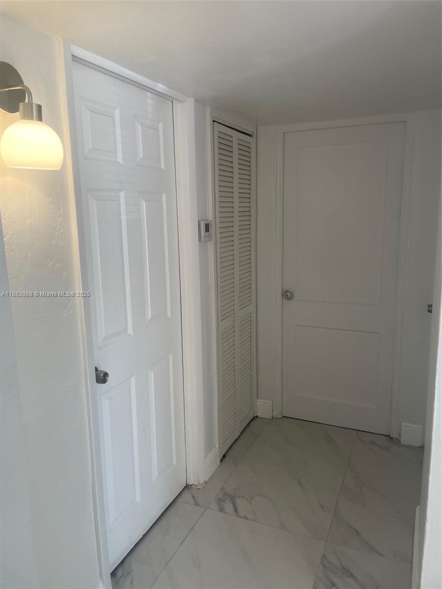   /  2345 sq. ft. $ 2025-09-24 0 Photo
