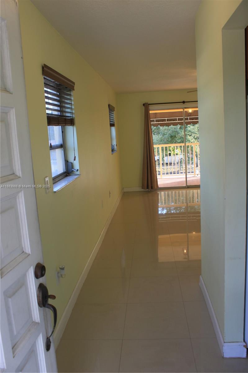   /  2345 sq. ft. $ 2025-09-24 0 Photo