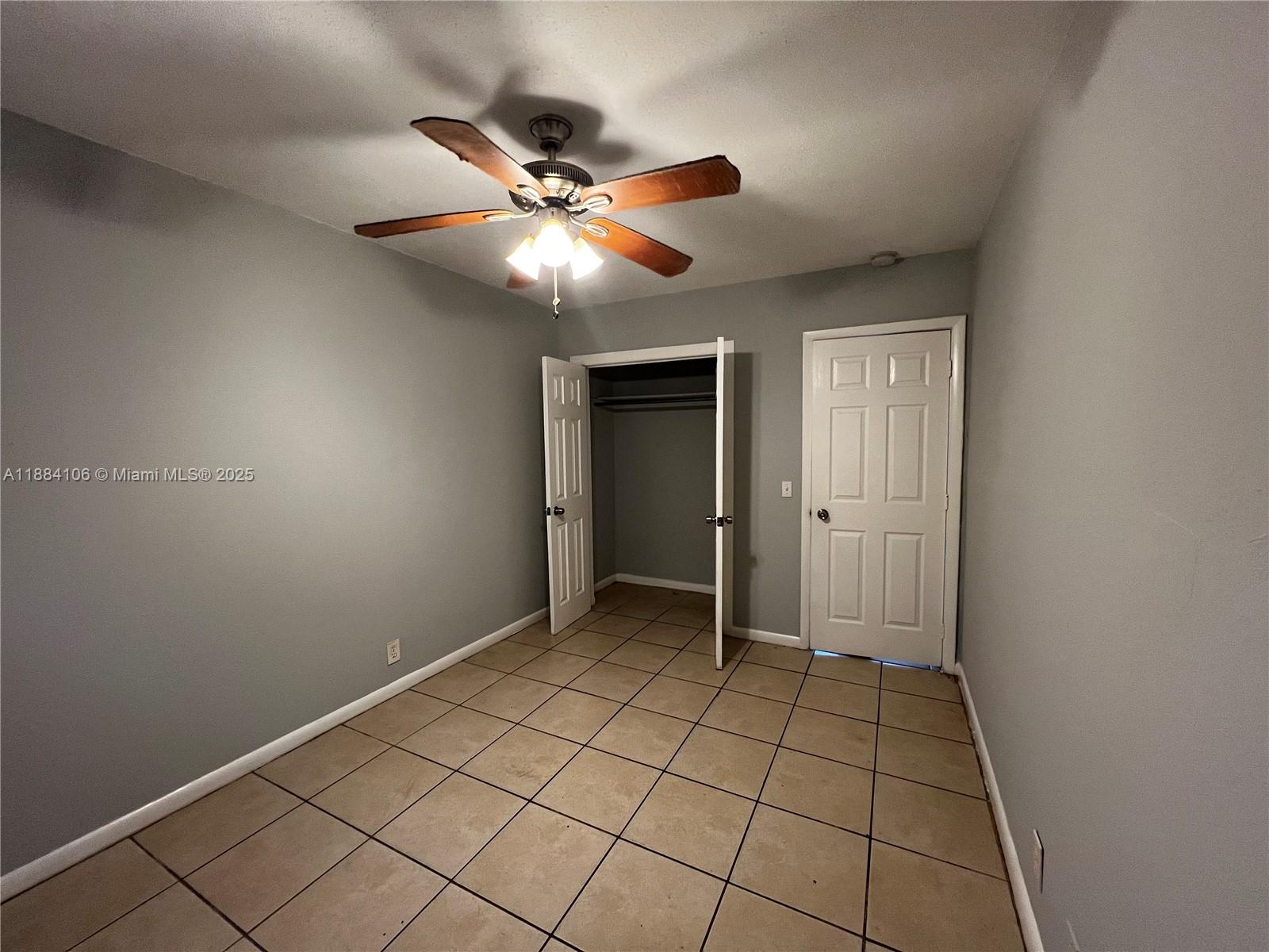 See details / 1360 sq. ft. $ 2025-09-24 0 Photo